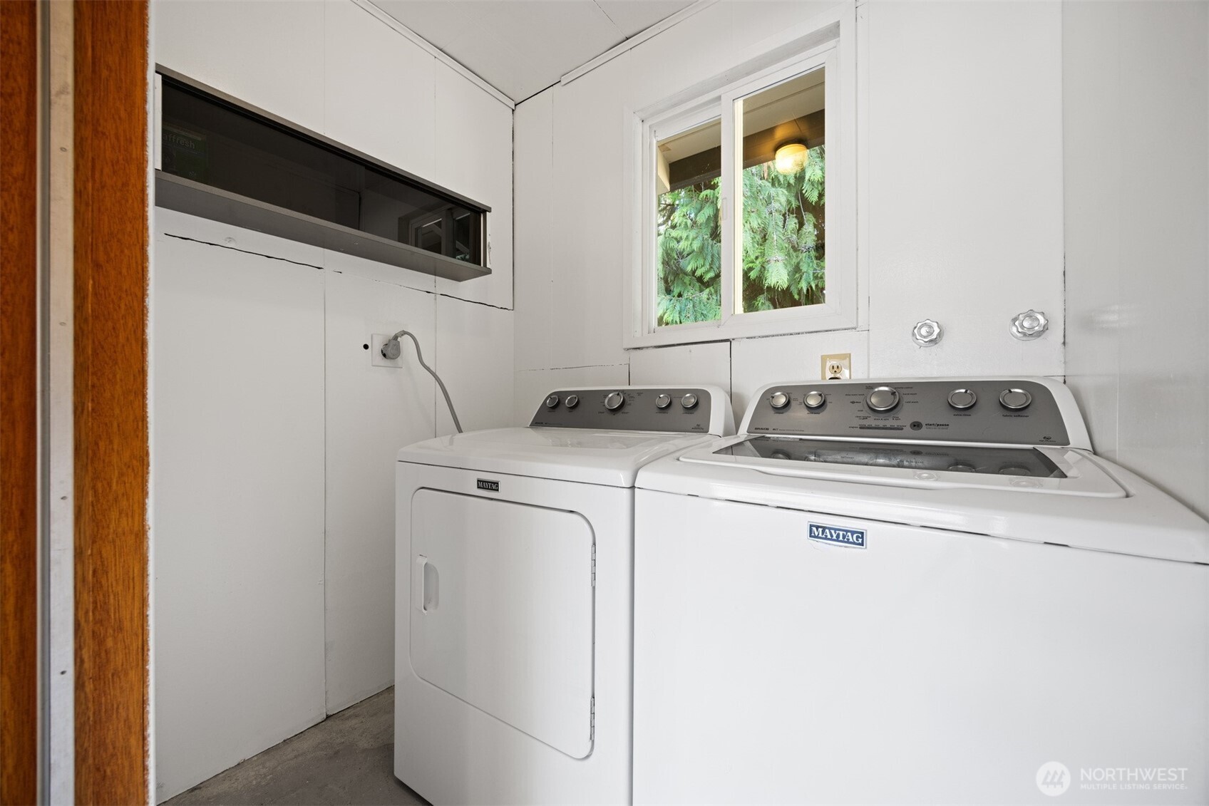 21711 Sterling Drive Property Photo 34