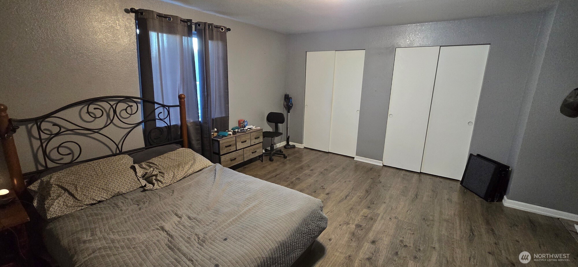 3715 Prairie Avenue Property Photo 8
