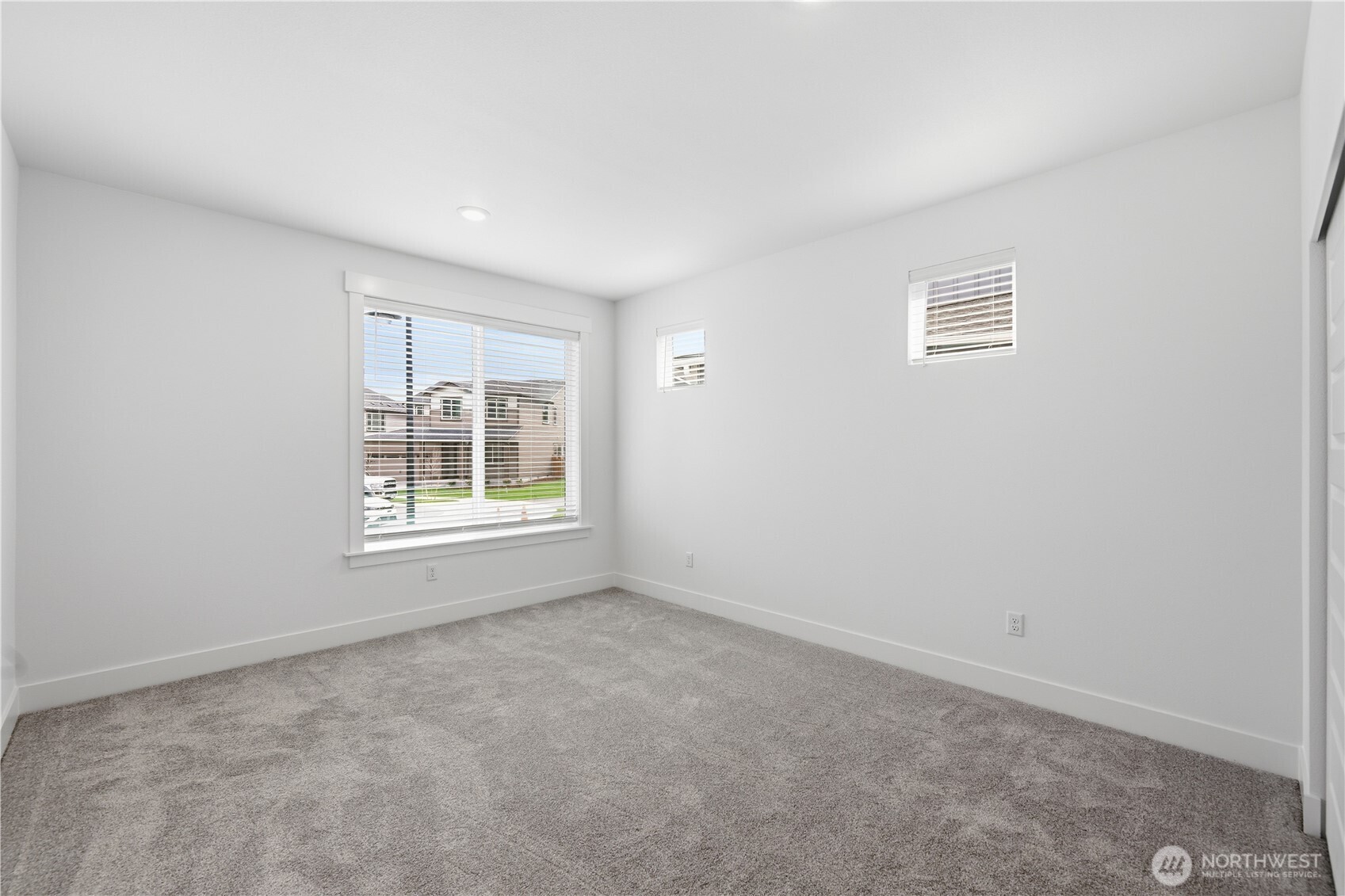 20214 165th Street Property Photo 17