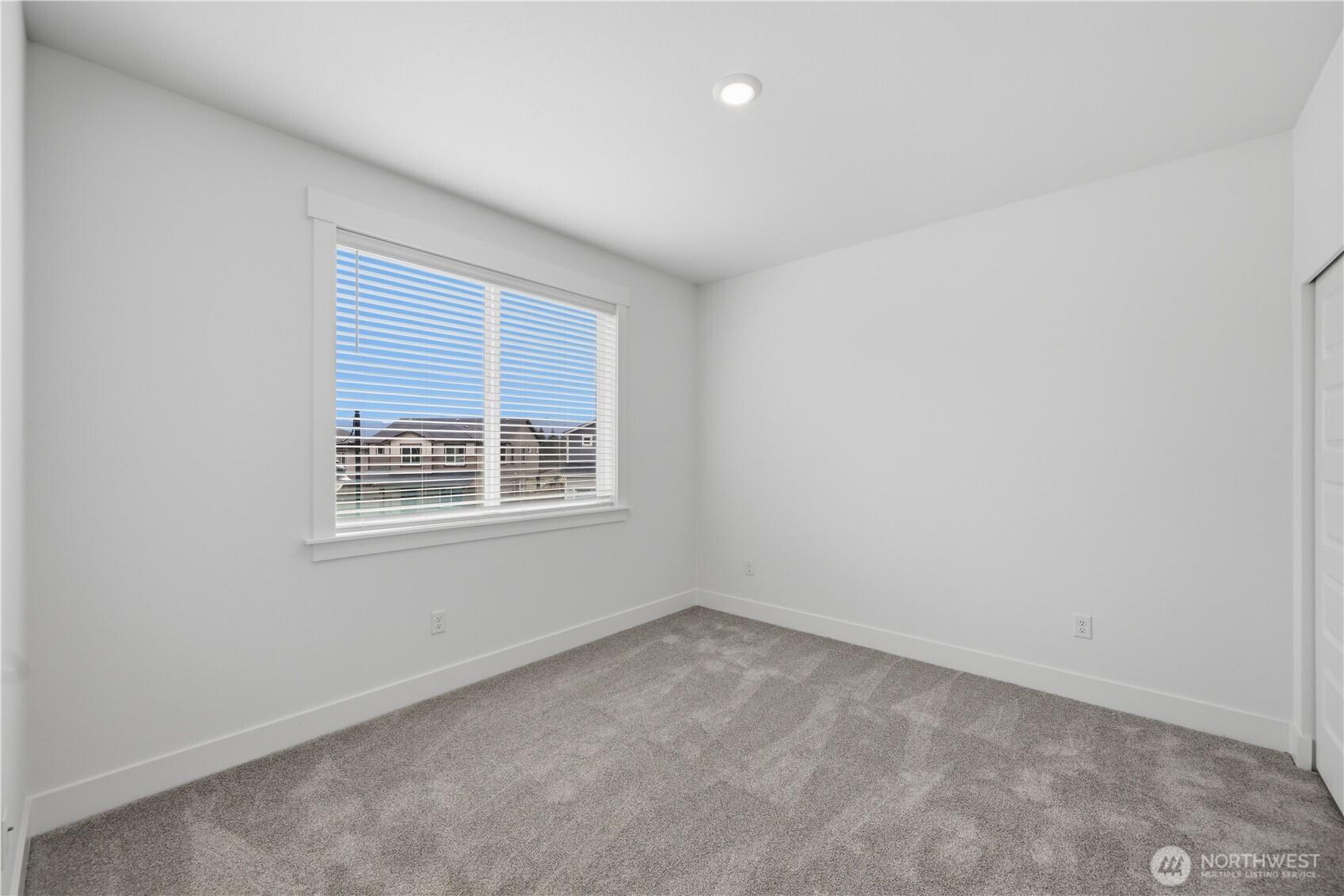 20214 165th Street Property Photo 18