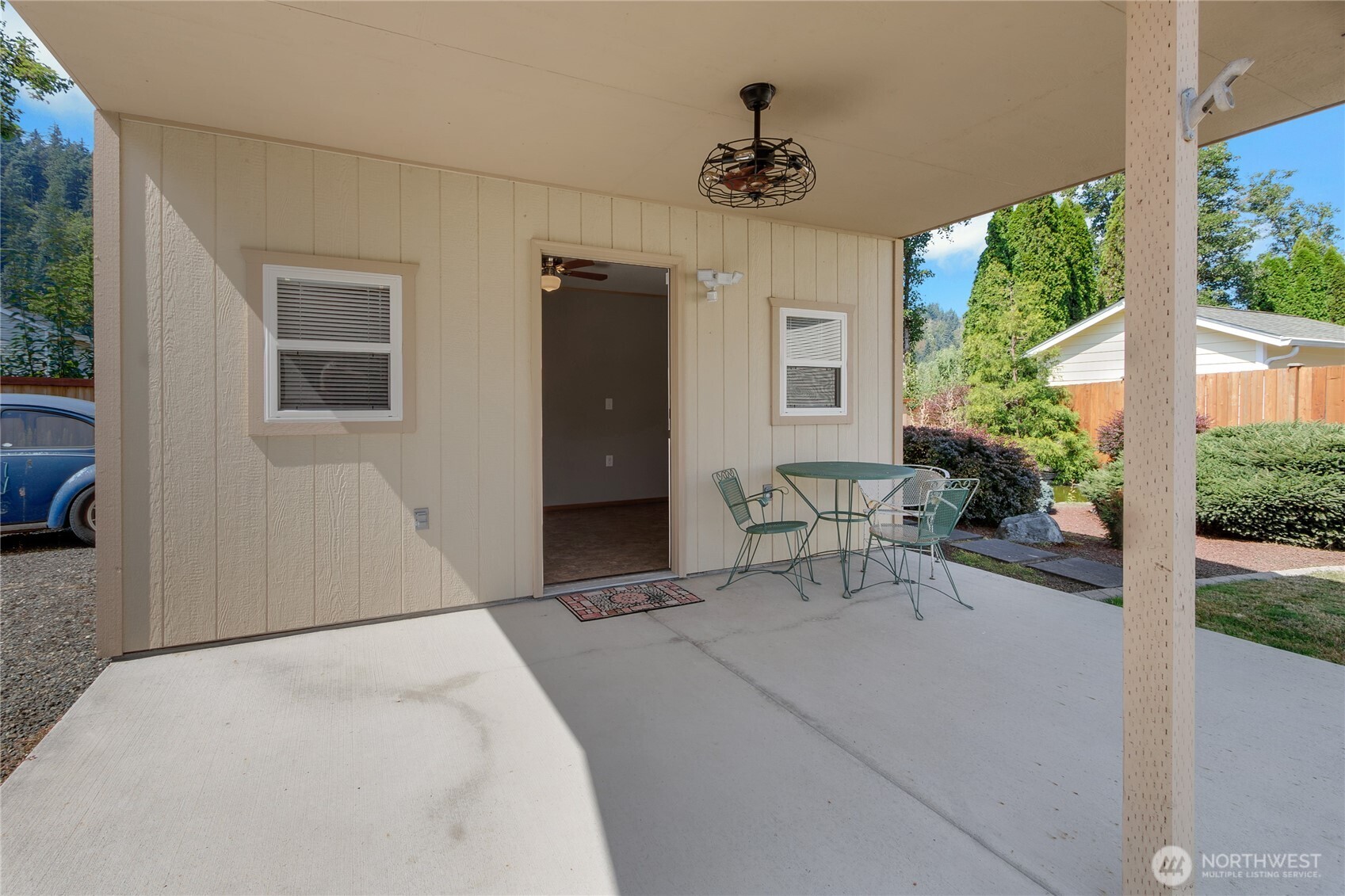 13714 143rd Avenue Property Photo 28