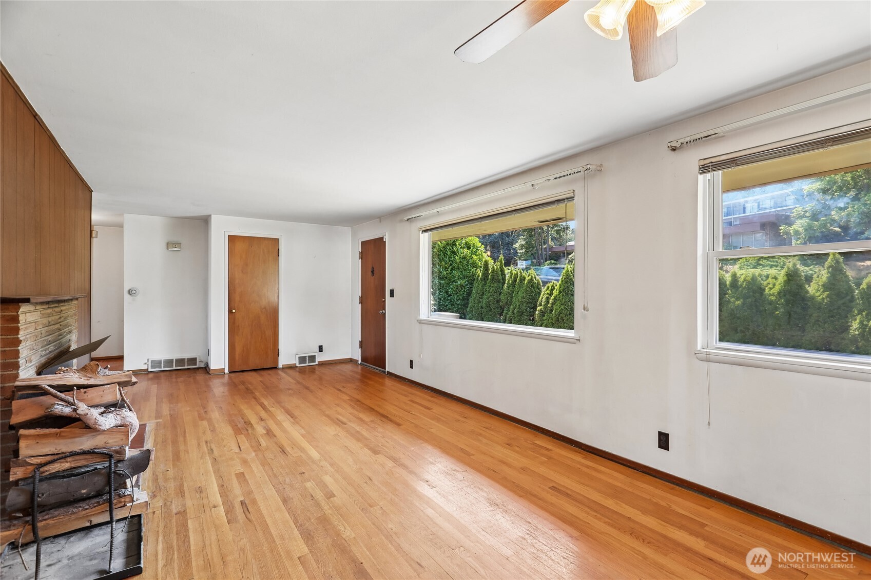 13004 Ambaum Boulevard Property Photo 7