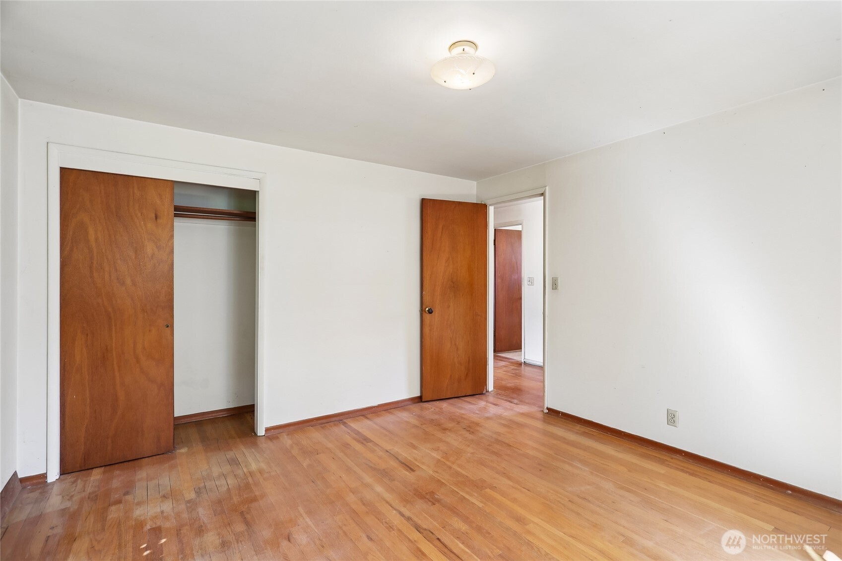 13004 Ambaum Boulevard Property Photo 16