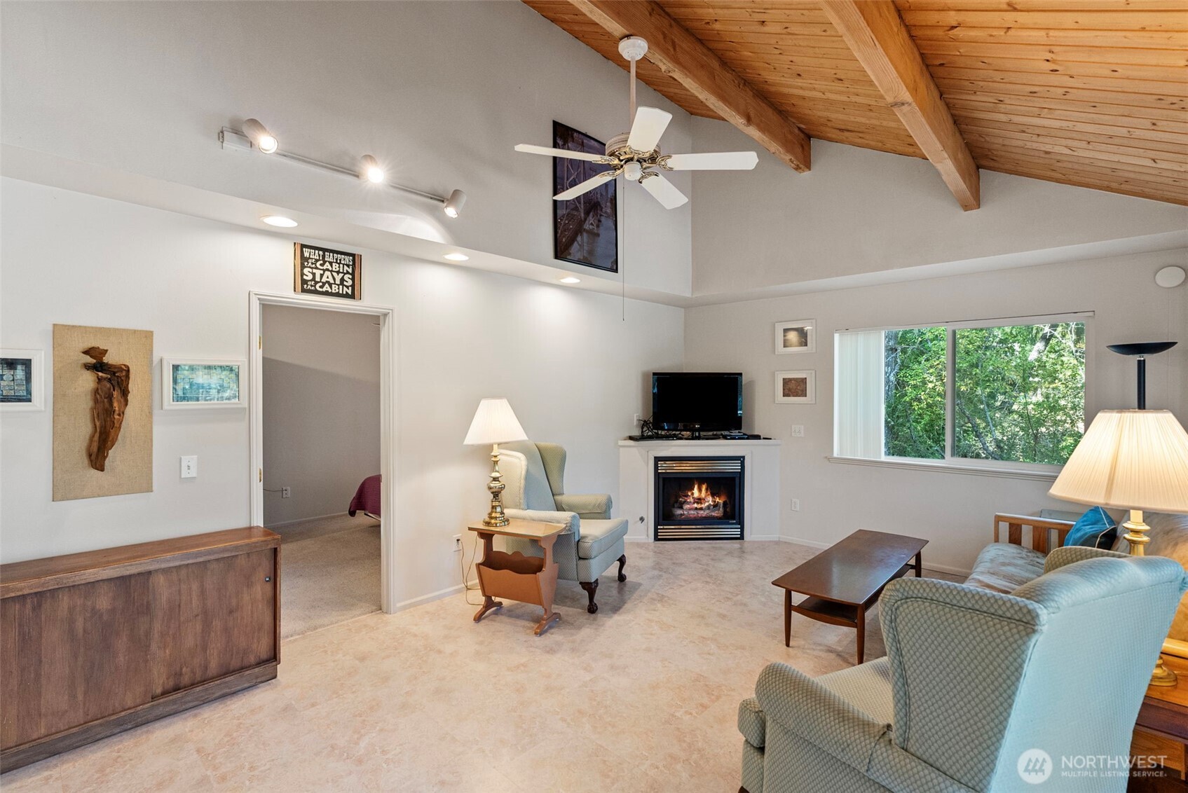 150 E Haskell Hill Road Property Photo 19
