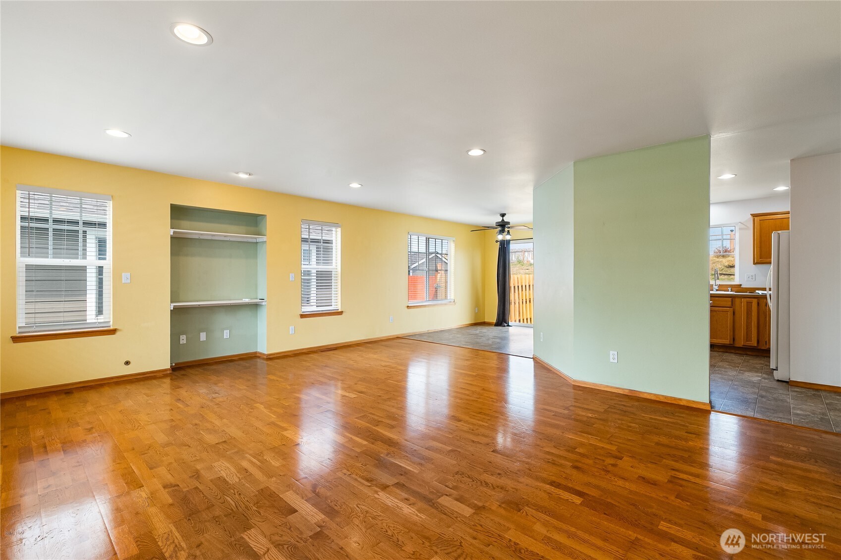 1425 Spruce Street Property Photo 6