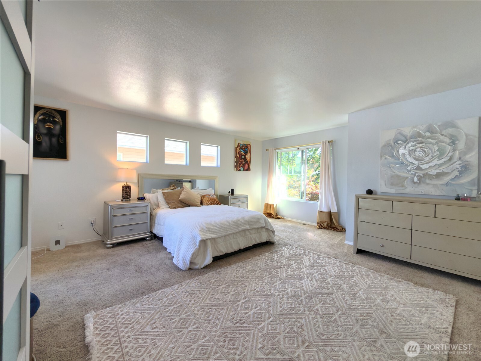 1823 E 43rd Street Property Photo 8