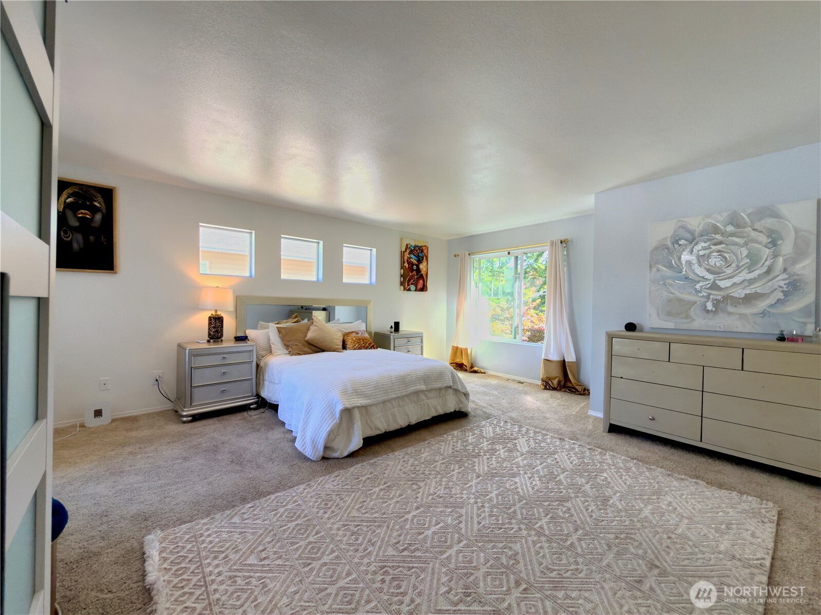 1823 E 43rd Street Property Photo 9