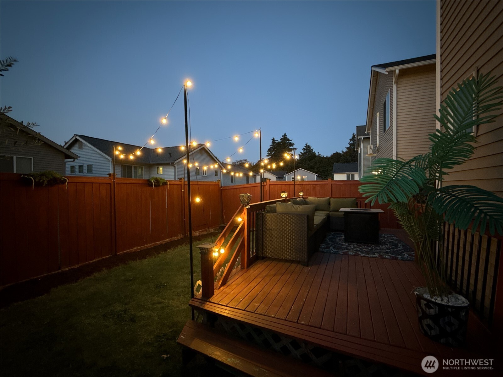 1823 E 43rd Street Property Photo 15