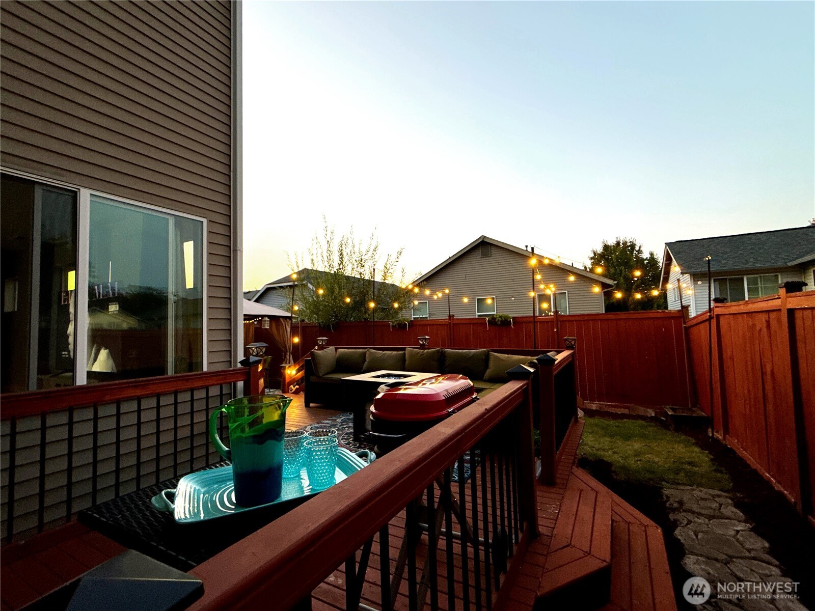 1823 E 43rd Street Property Photo 18