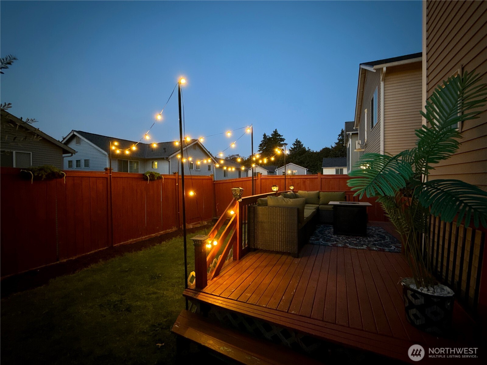 1823 E 43rd Street Property Photo 19