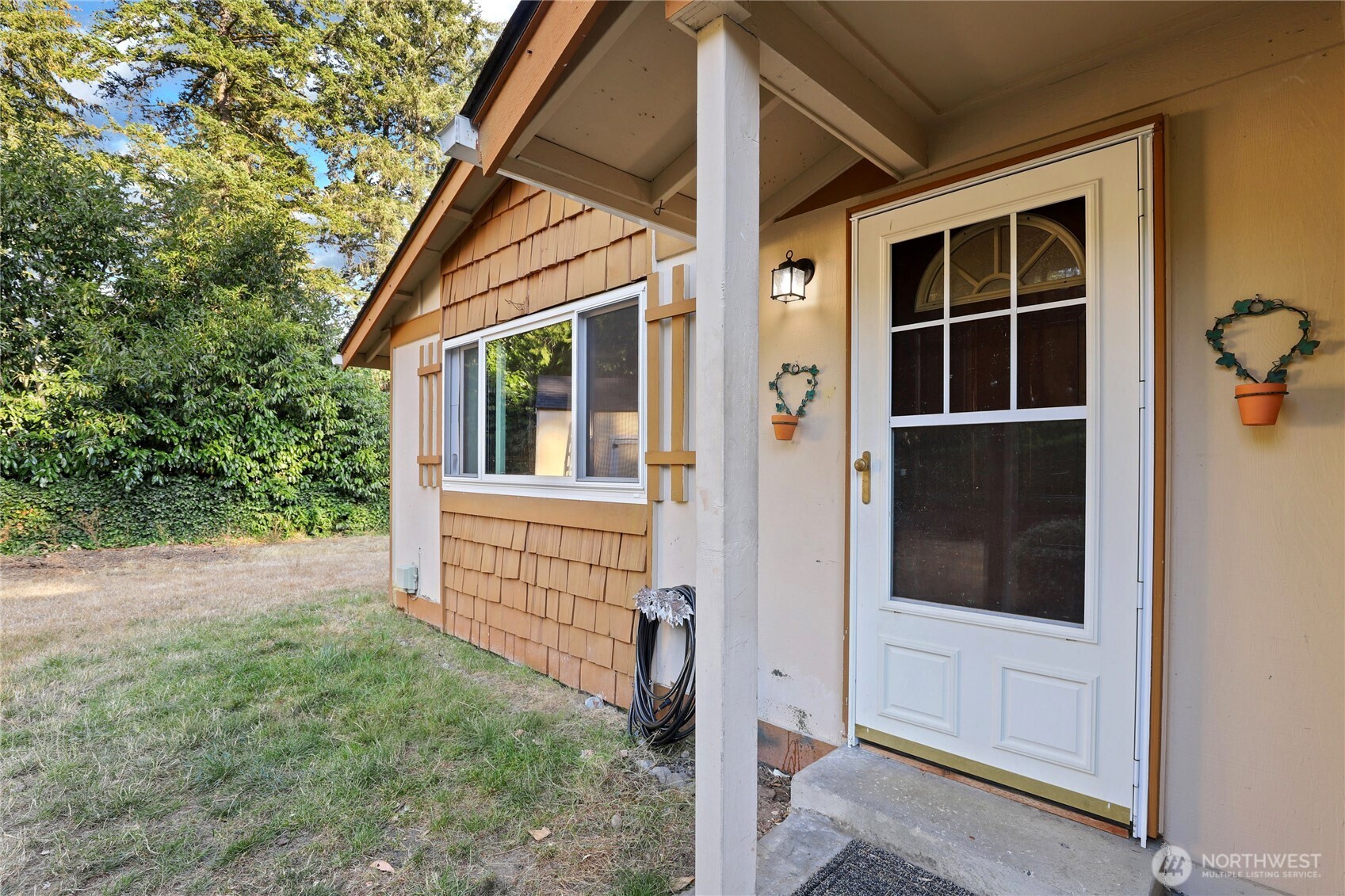 982 Sw Shannon Drive Property Photo 3