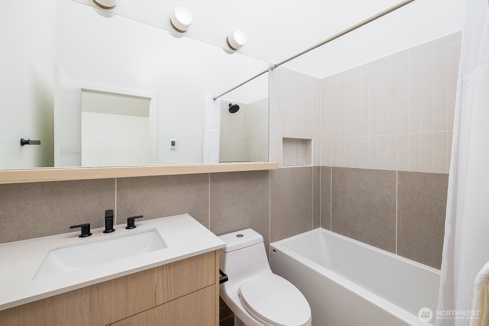 12056 20th Avenue Property Photo 12