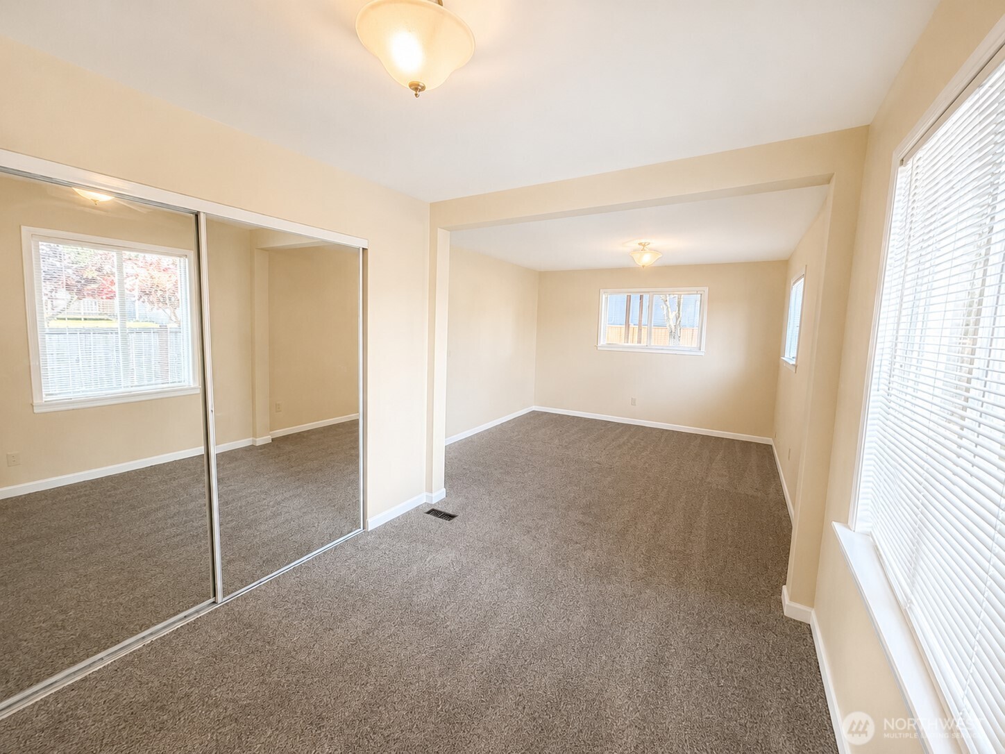 5502 27th Street Property Photo 12