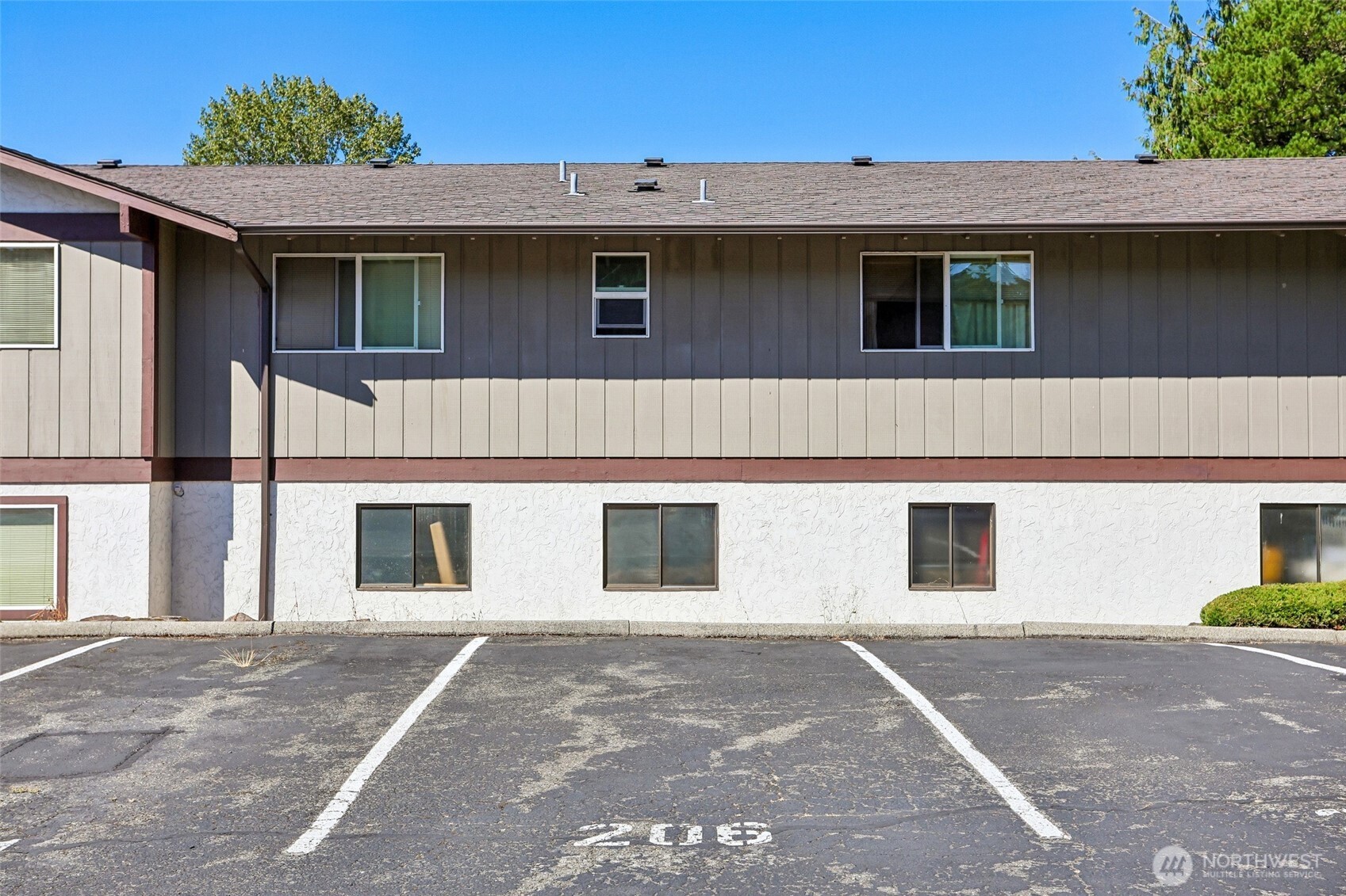 4904 81st Place 206 Property Photo 20