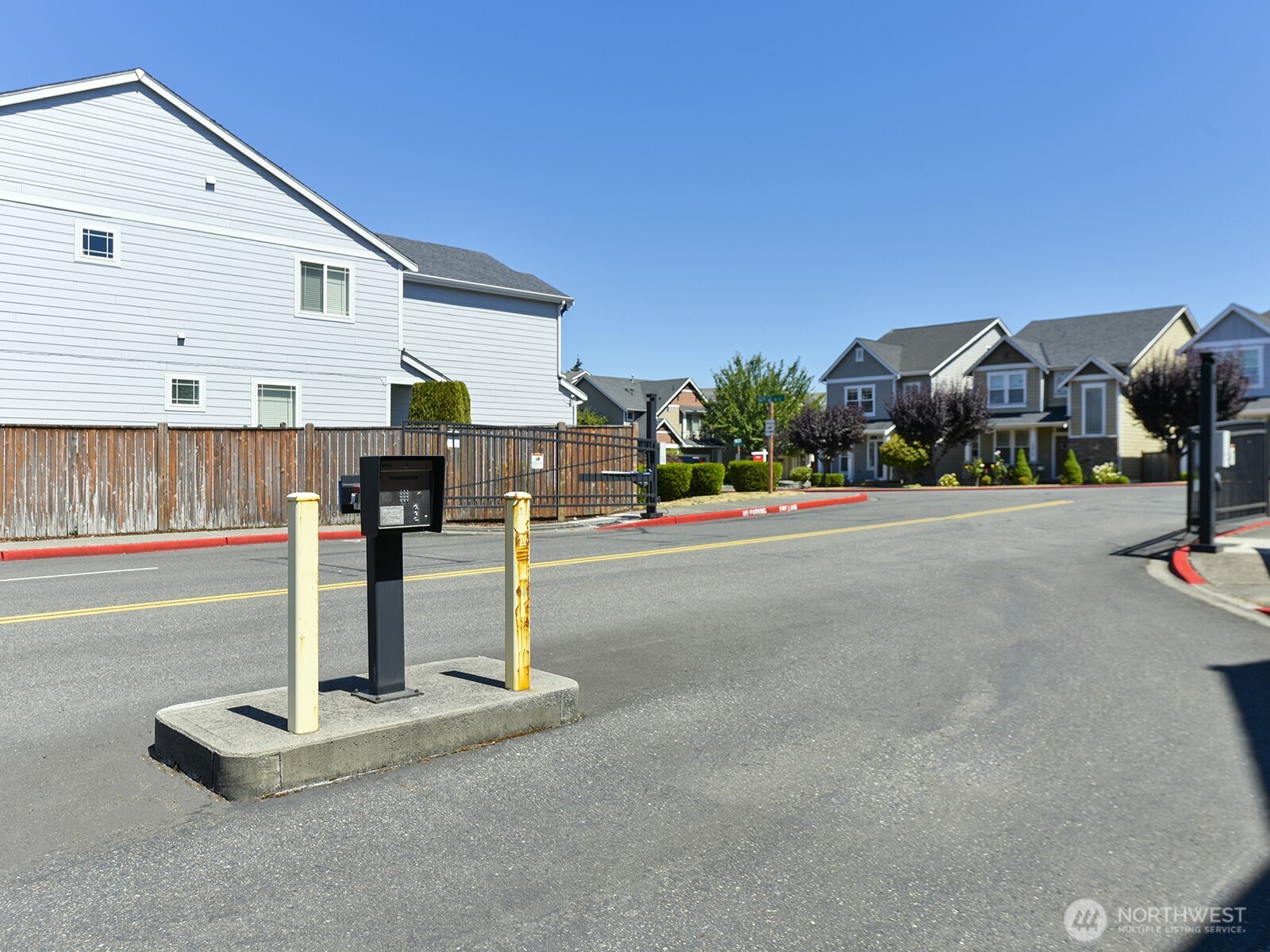 9425 133rd Street Property Photo 4