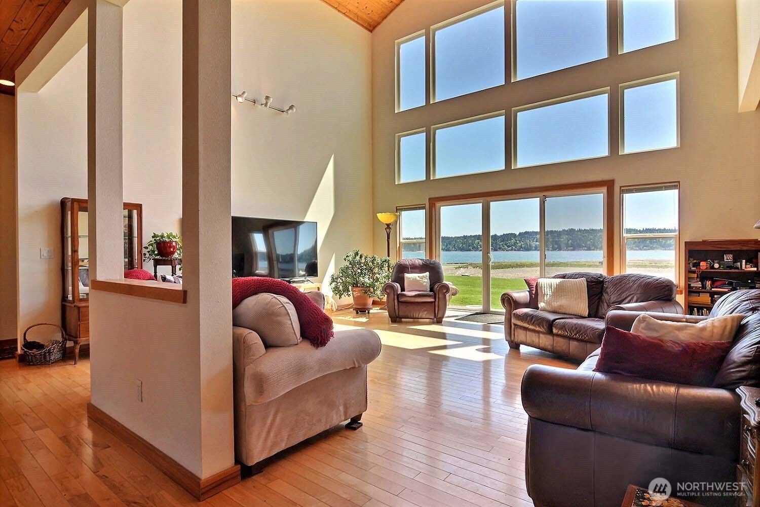 4871 Ne North Shore Road Property Photo 8
