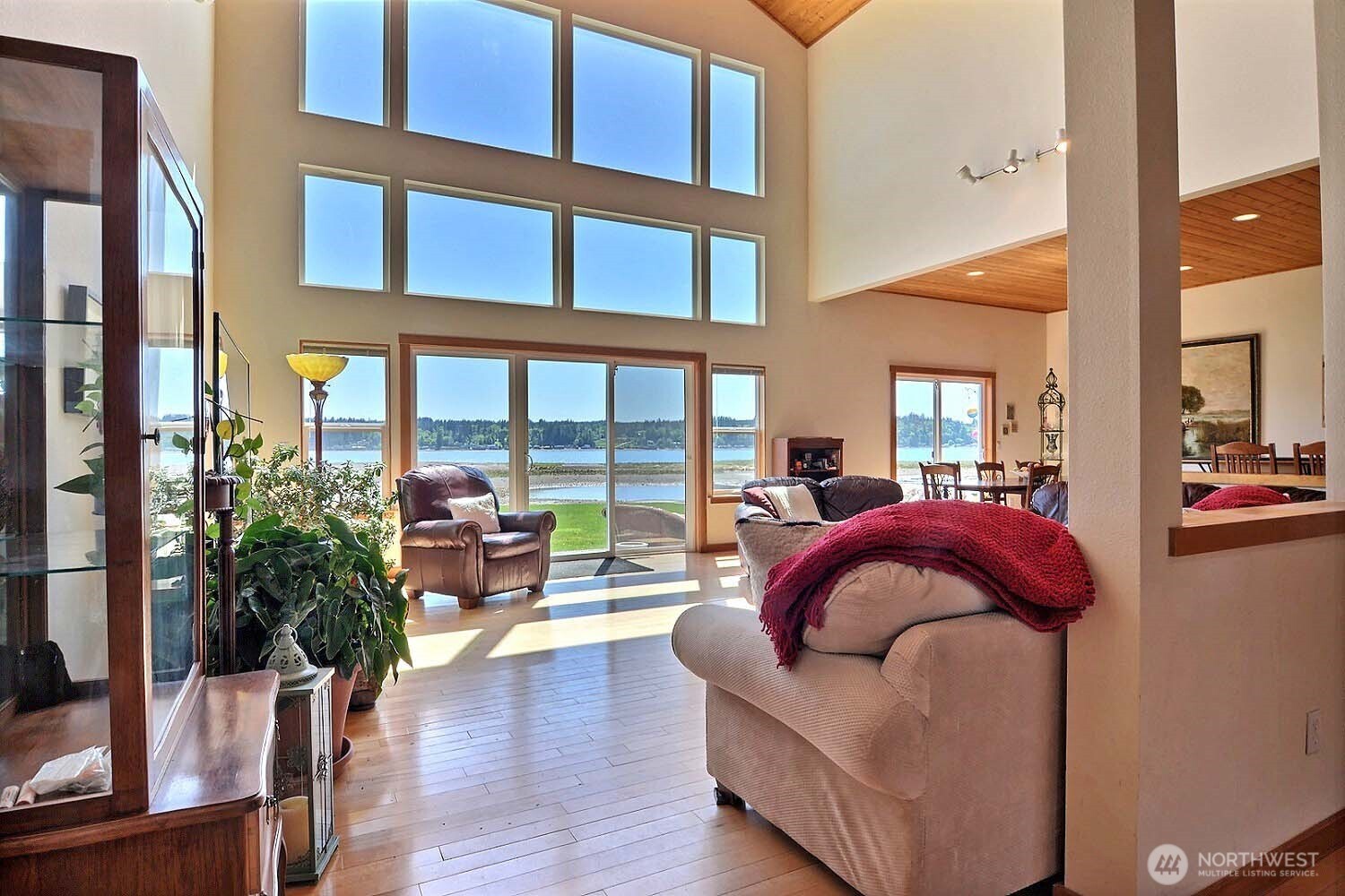 4871 Ne North Shore Road Property Photo 9