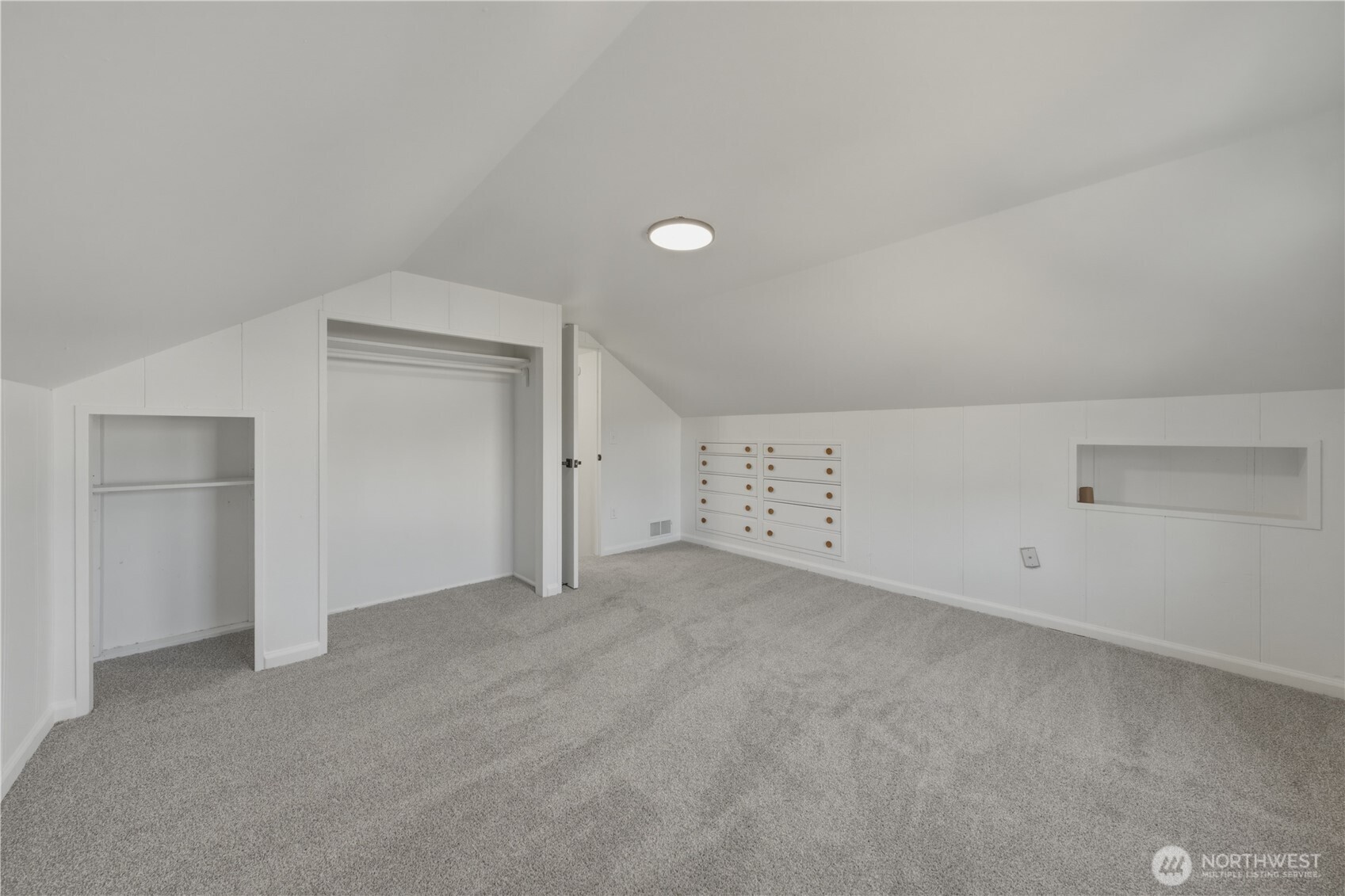 825 8th St Nw Property Photo 18