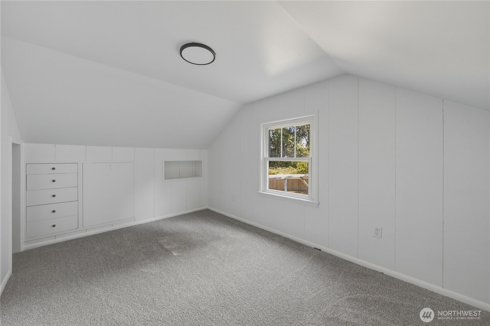 825 8th St Nw Property Photo 19