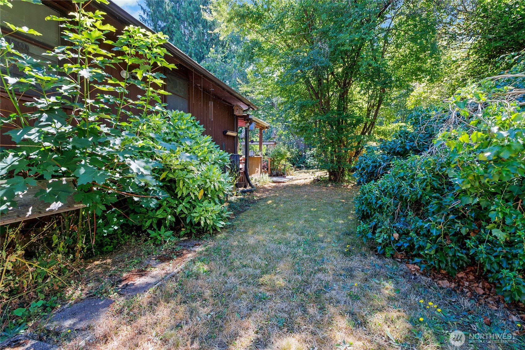 18404 14th Avenue Property Photo 7