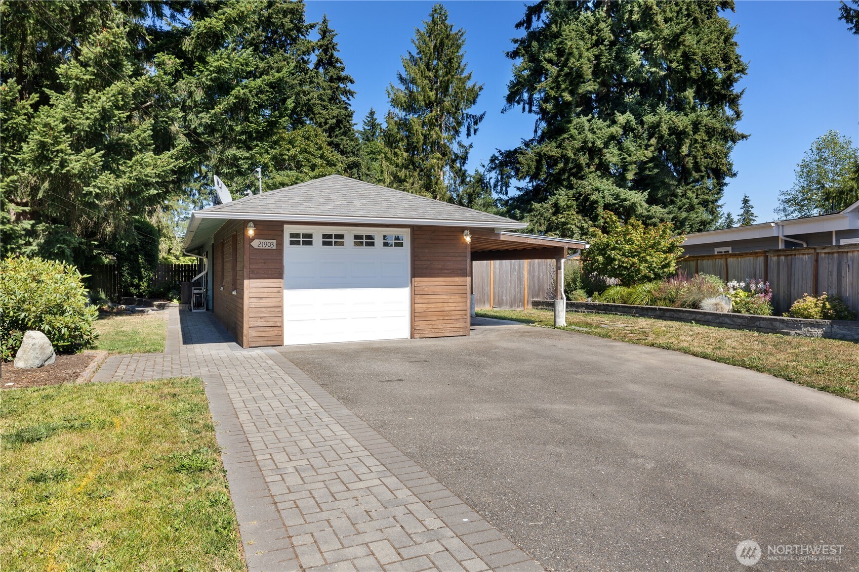 21903 42nd Place Property Photo 1