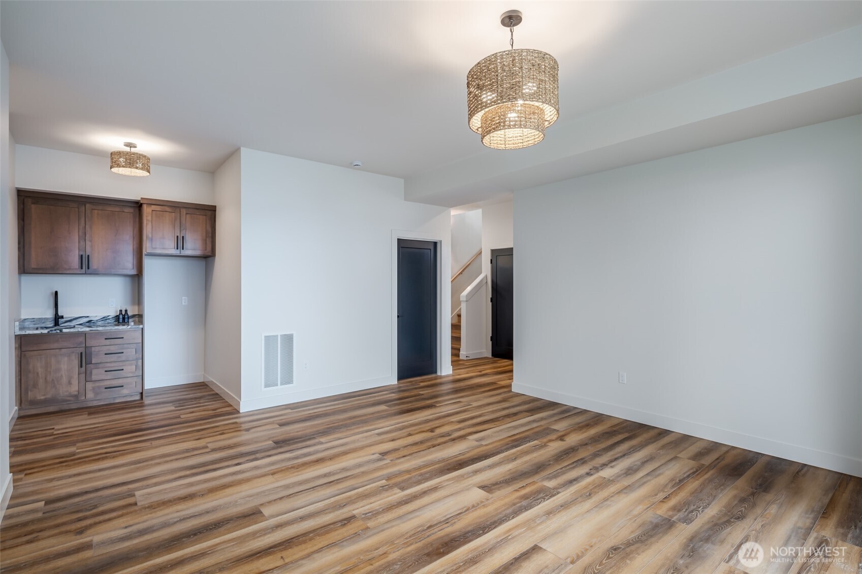 501 Vesper Way Property Photo 35