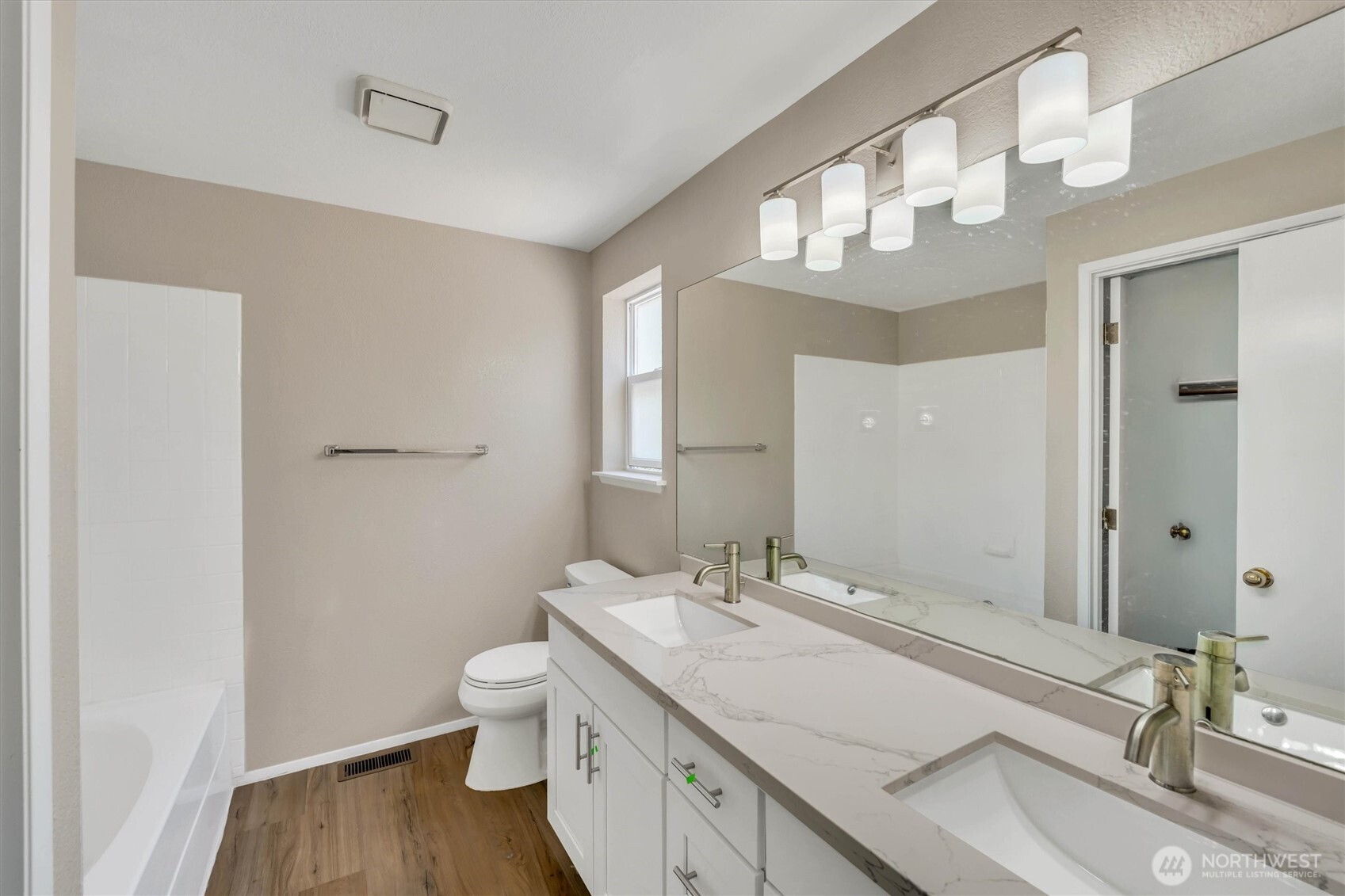 6511 55th Street Ct Property Photo 23