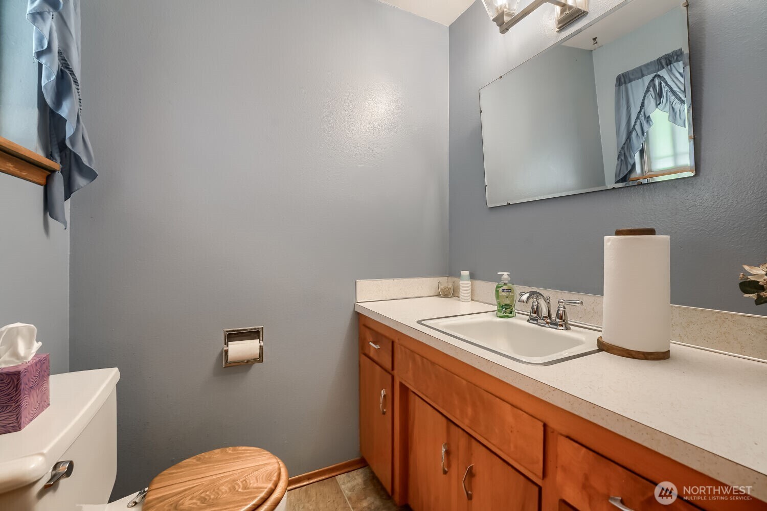 4523 S 12th Street Property Photo 8