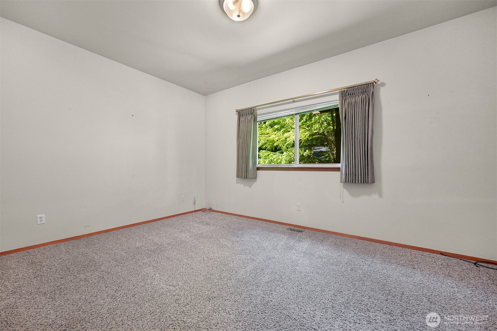 55 Lake Louise Drive Property Photo 21