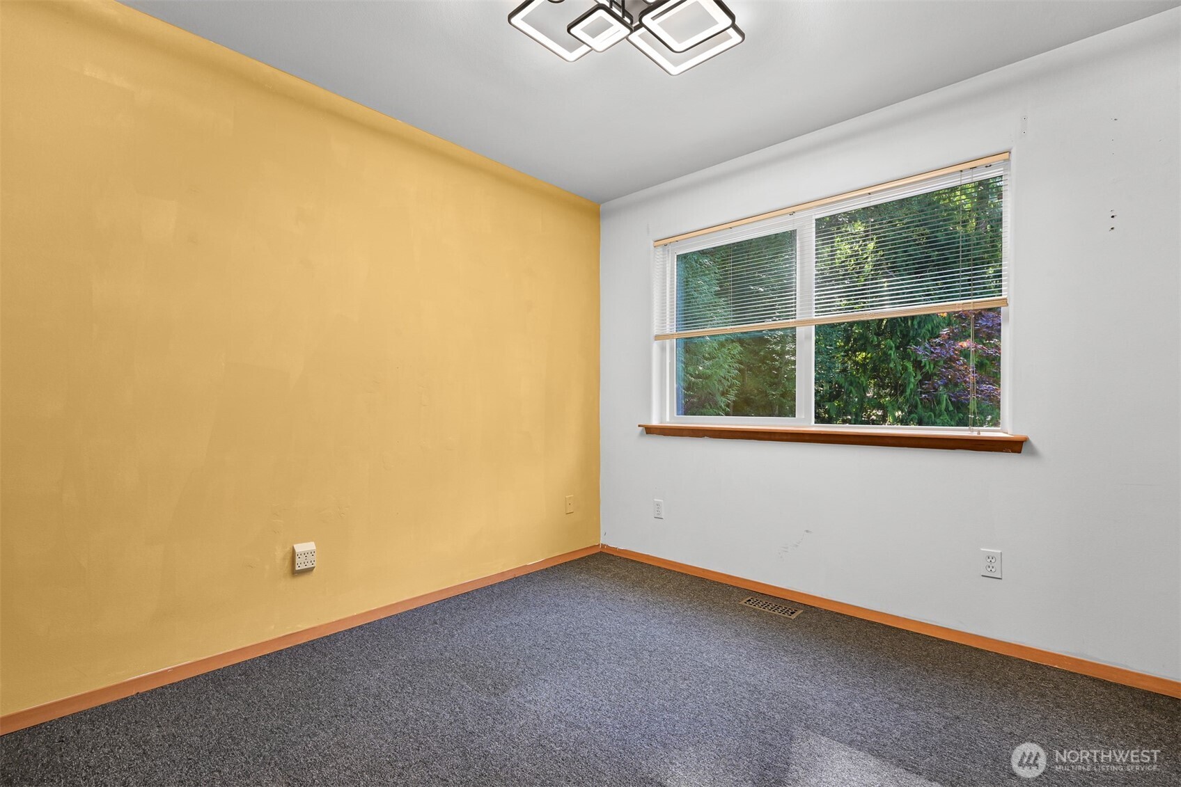 55 Lake Louise Drive Property Photo 24