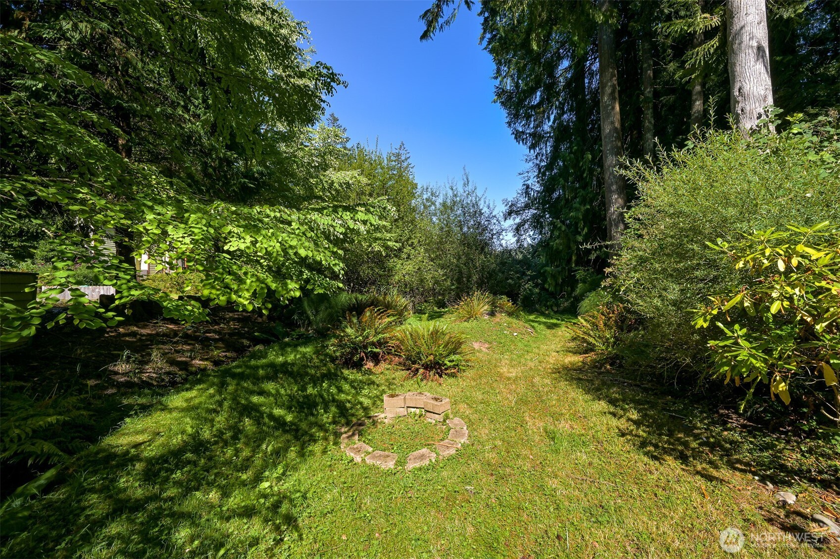 55 Lake Louise Drive Property Photo 36