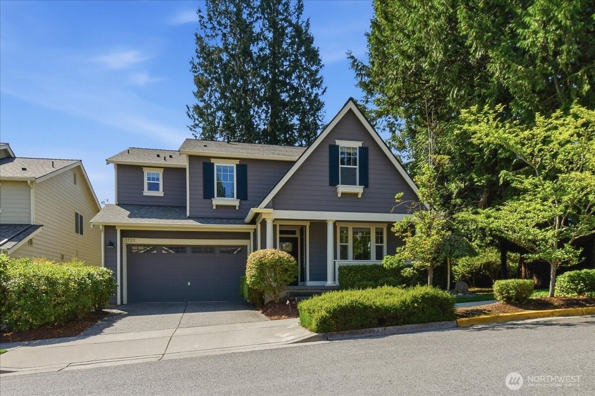 17211 Ne 117th Way Property Photo 2