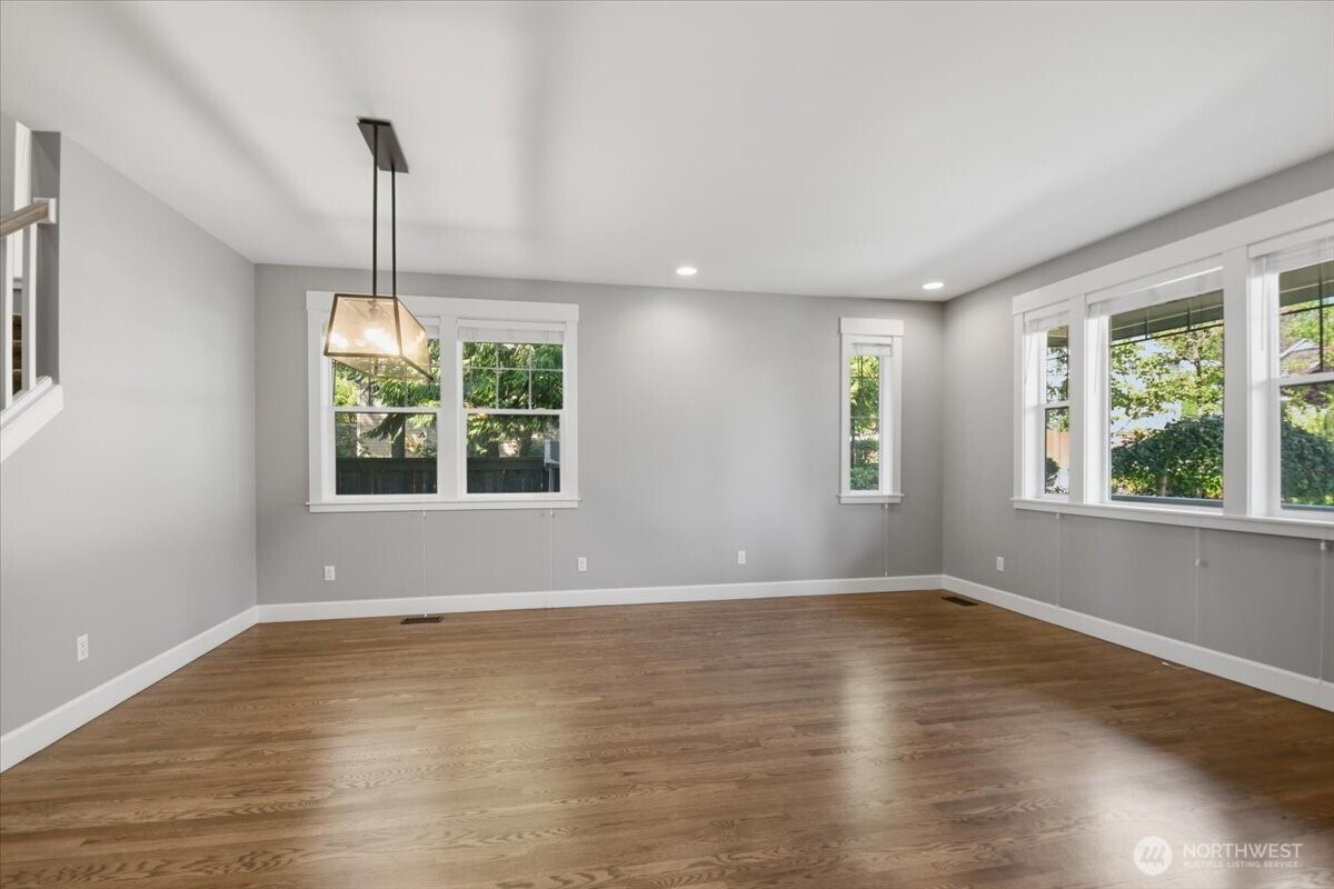 17211 Ne 117th Way Property Photo 5