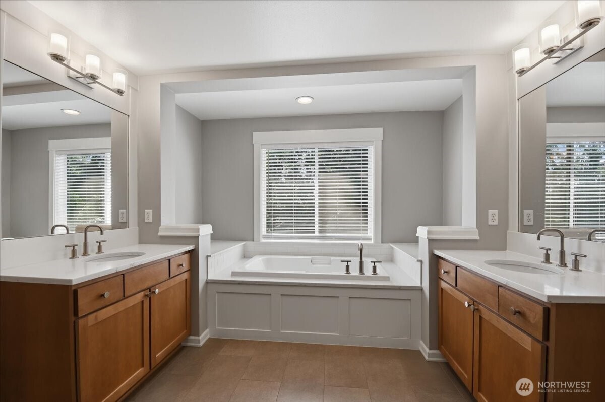17211 Ne 117th Way Property Photo 20