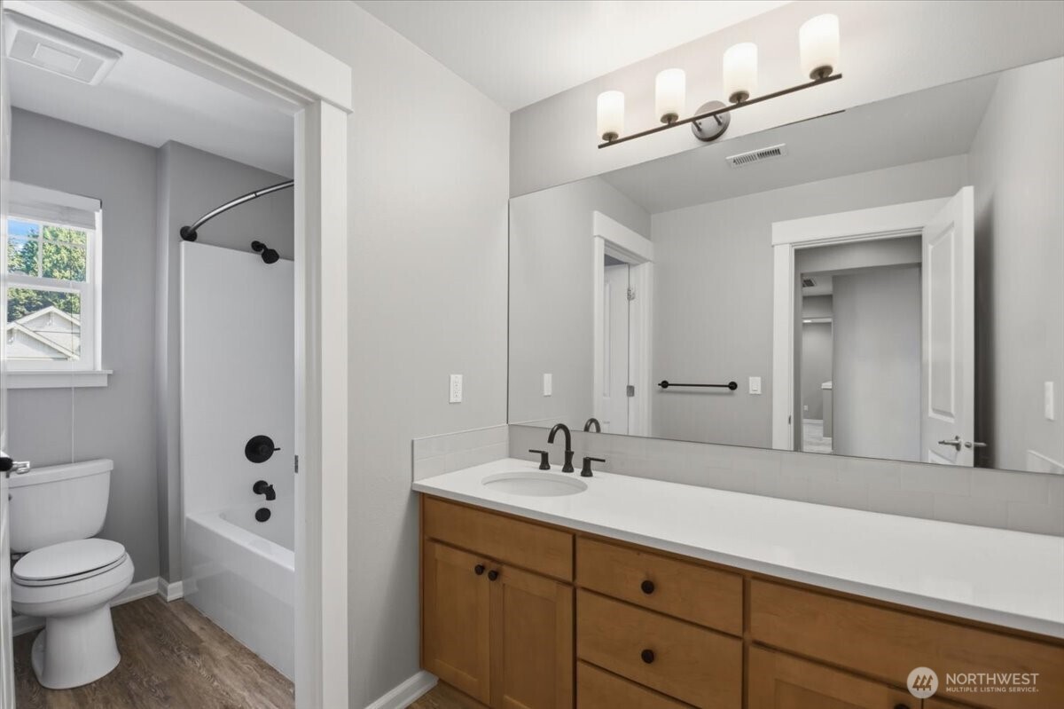 17211 Ne 117th Way Property Photo 28