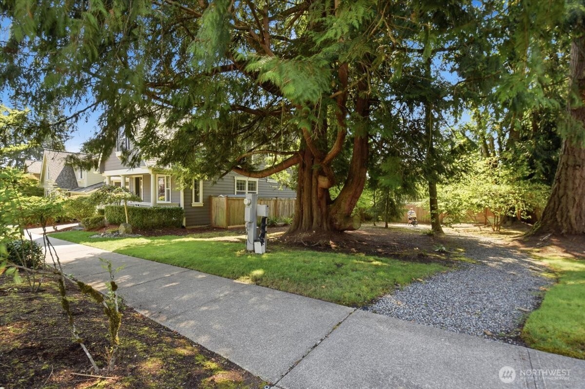 17211 Ne 117th Way Property Photo 36