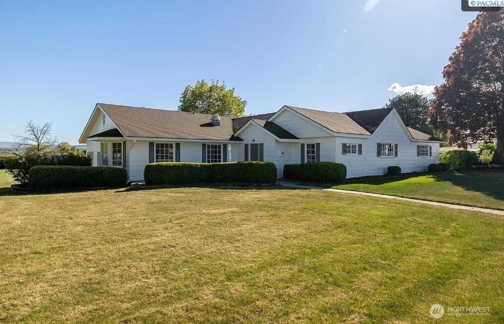 7108 W Argent Property Photo 1