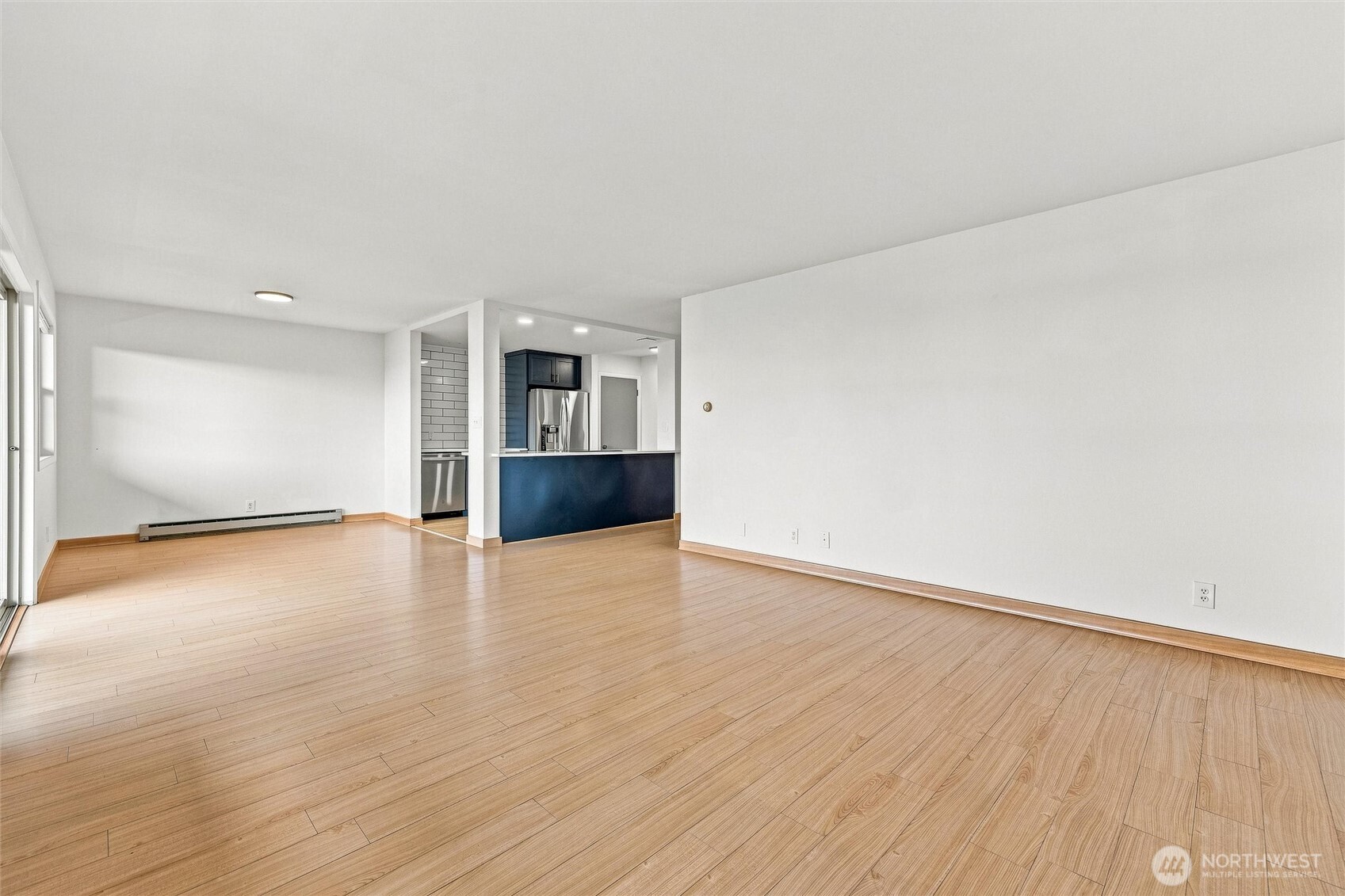 924 N Garden Street 203 Property Photo 5