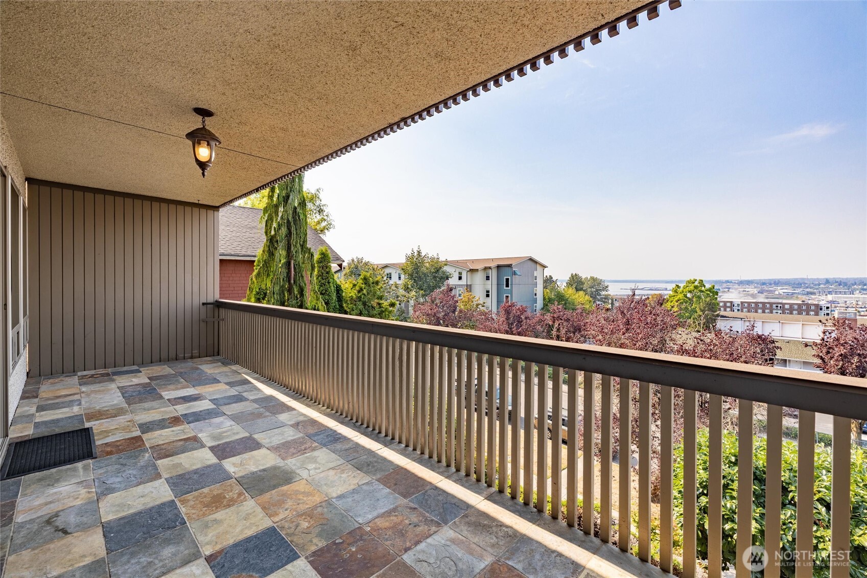 924 N Garden Street 203 Property Photo 11