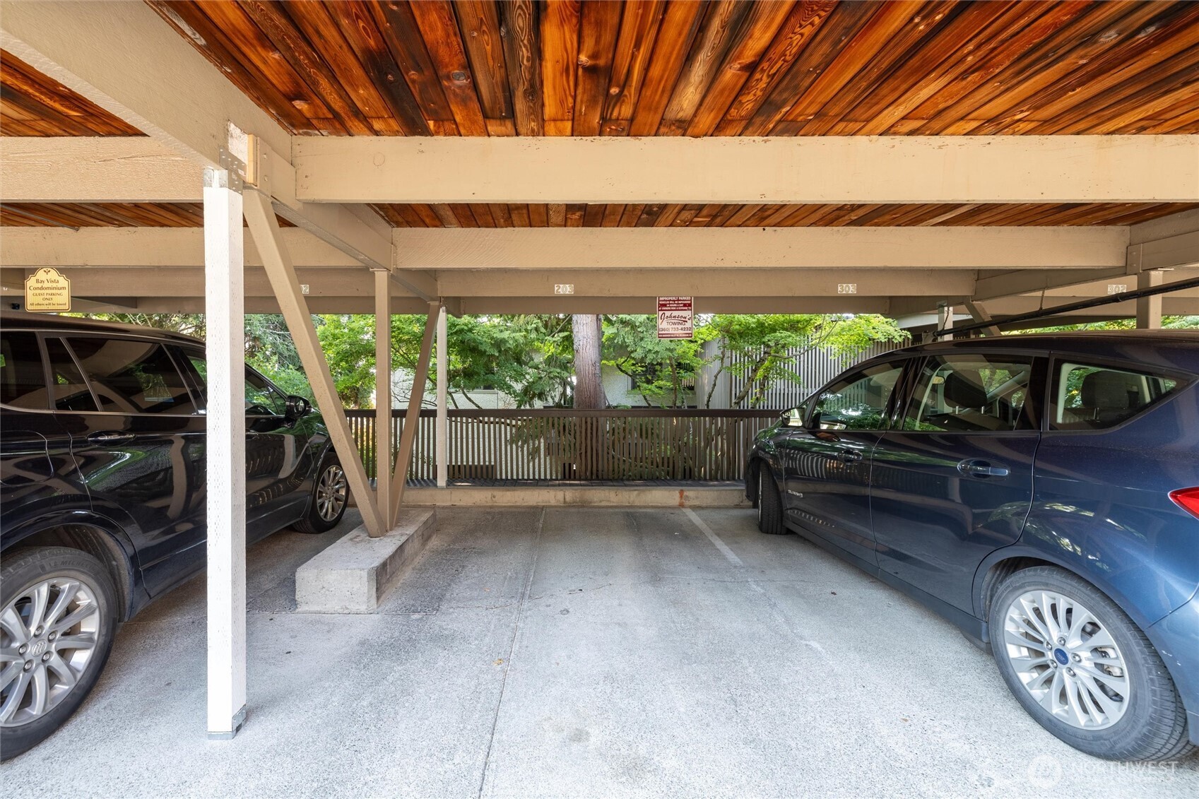 924 N Garden Street 203 Property Photo 15