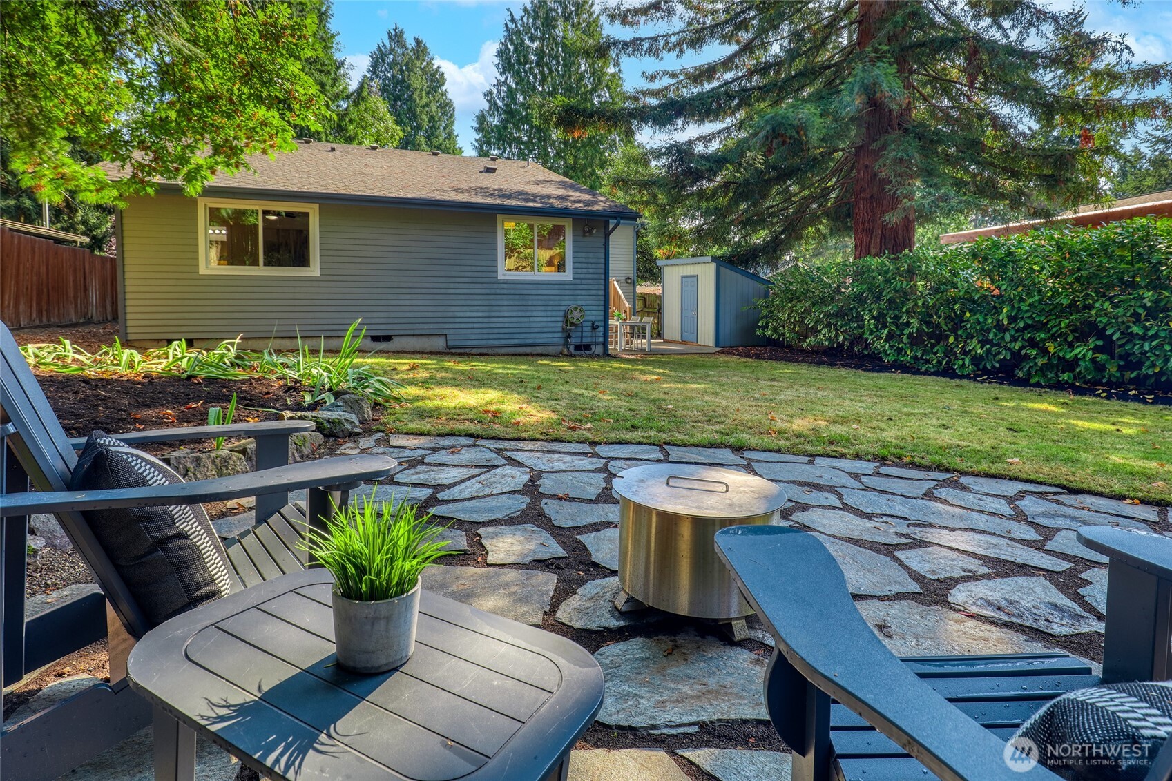 13715 26th Avenue Property Photo 5