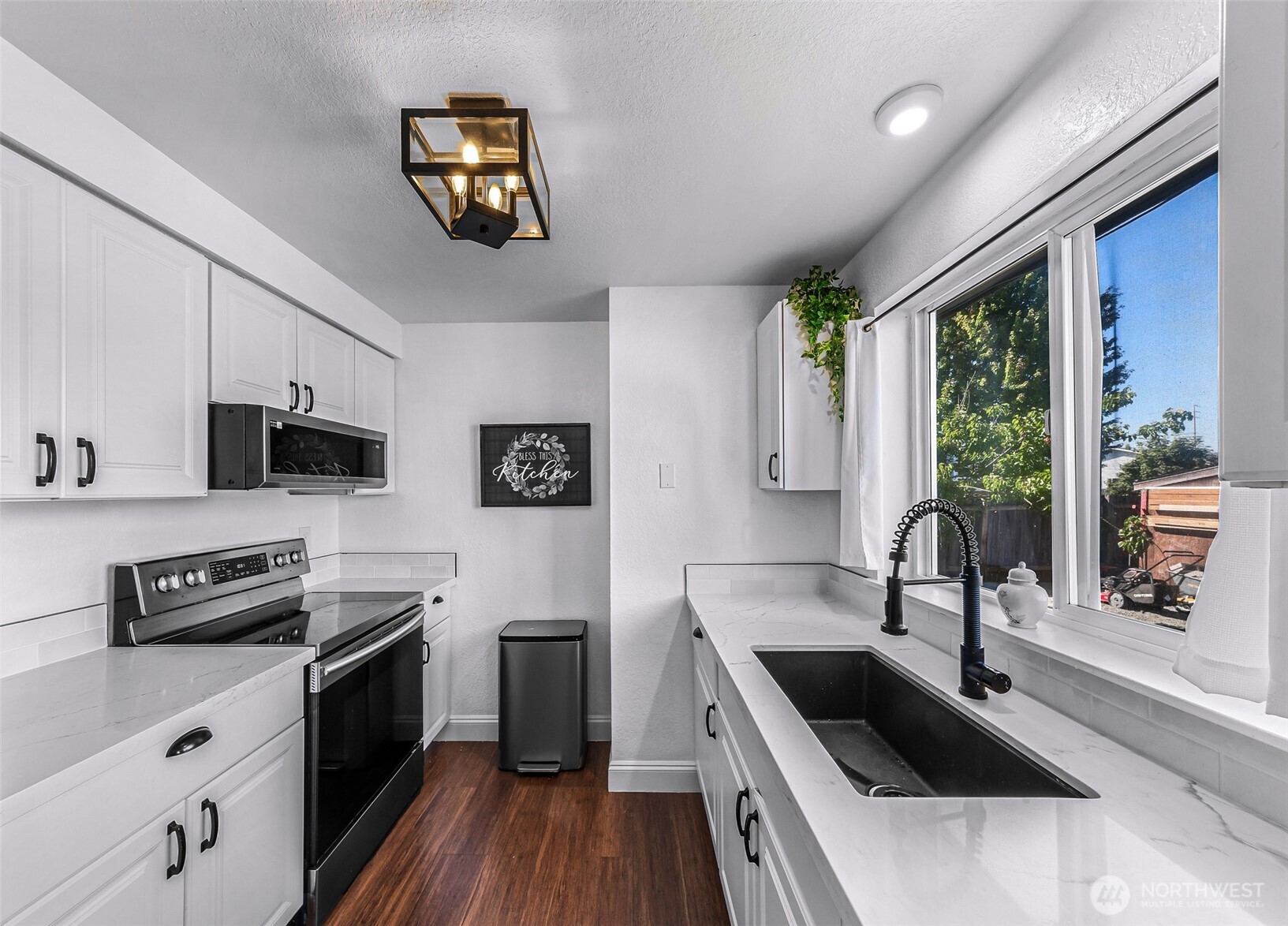 1015 S 25th Street Property Photo 11