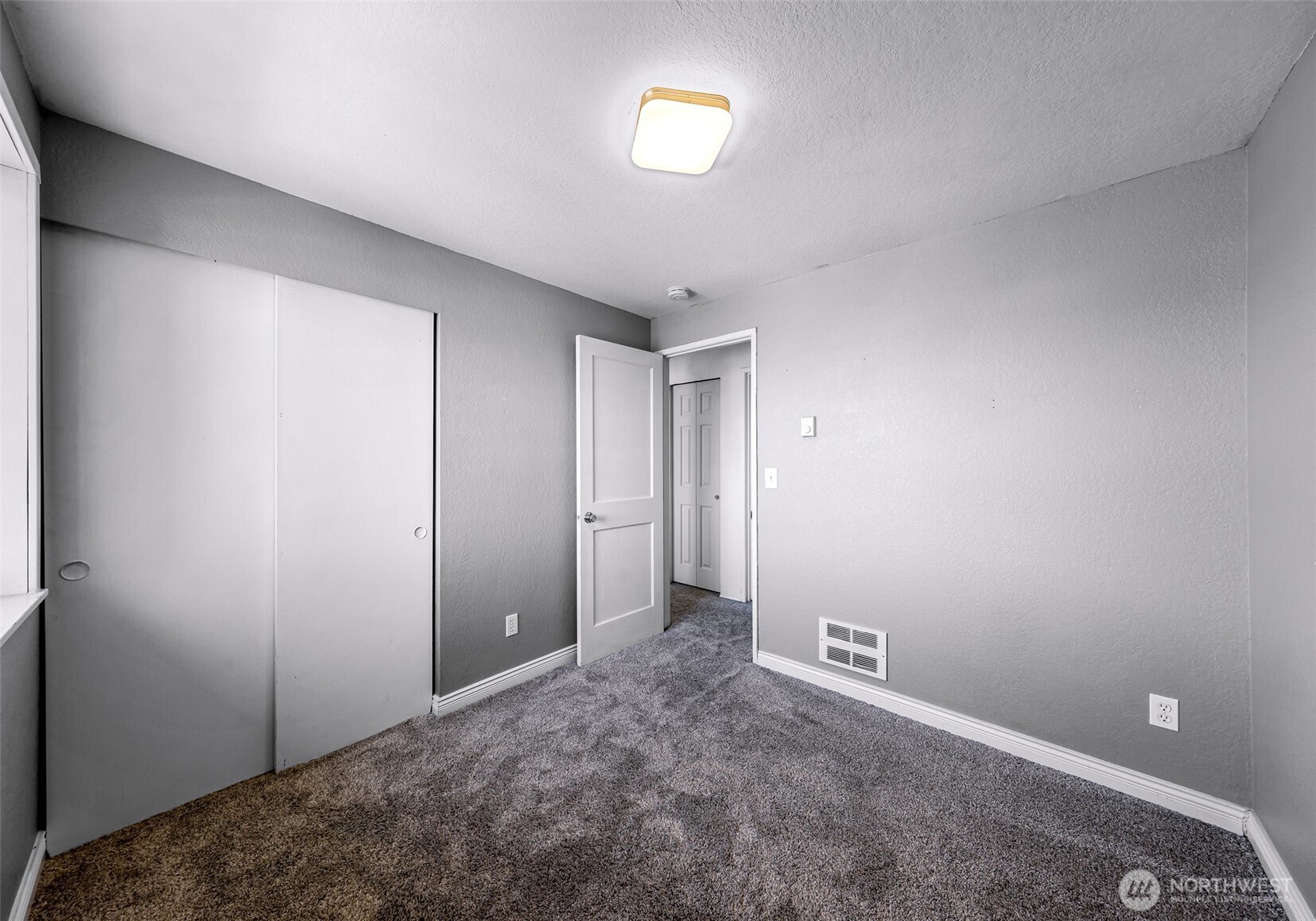 1015 S 25th Street Property Photo 32