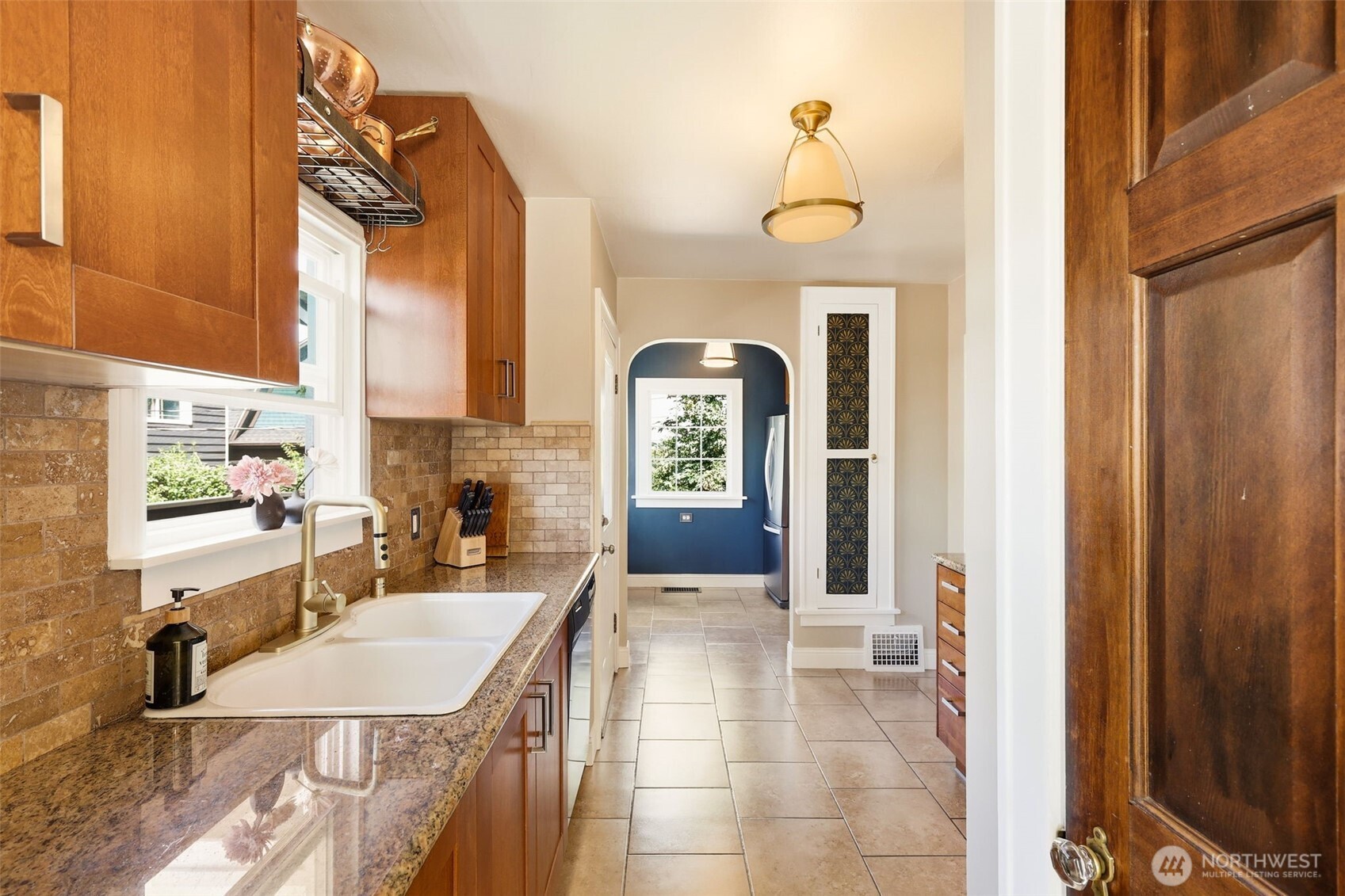 3305 Fawcett Avenue Property Photo 9