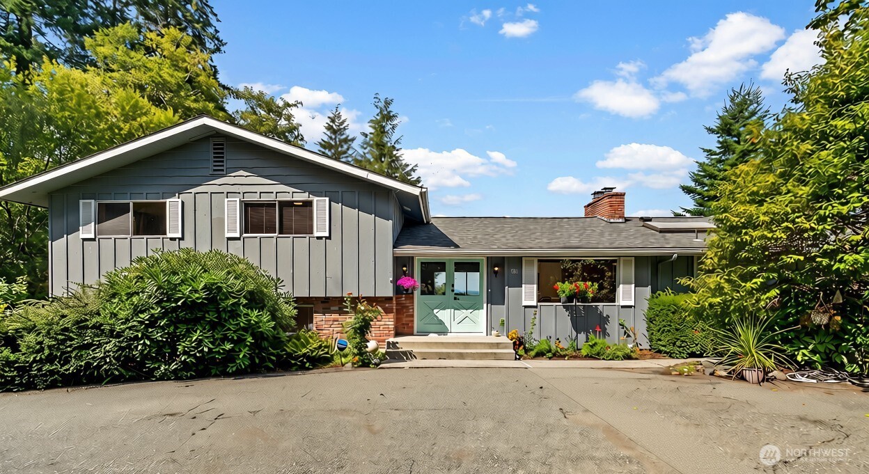 780 Greenoch Loop Property Photo 2