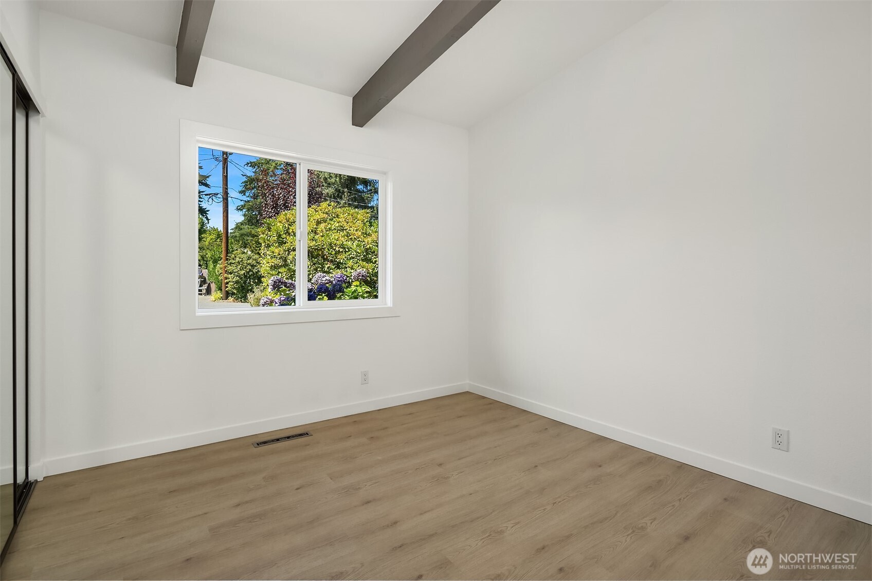 4625 Silvertip Lane Property Photo 25