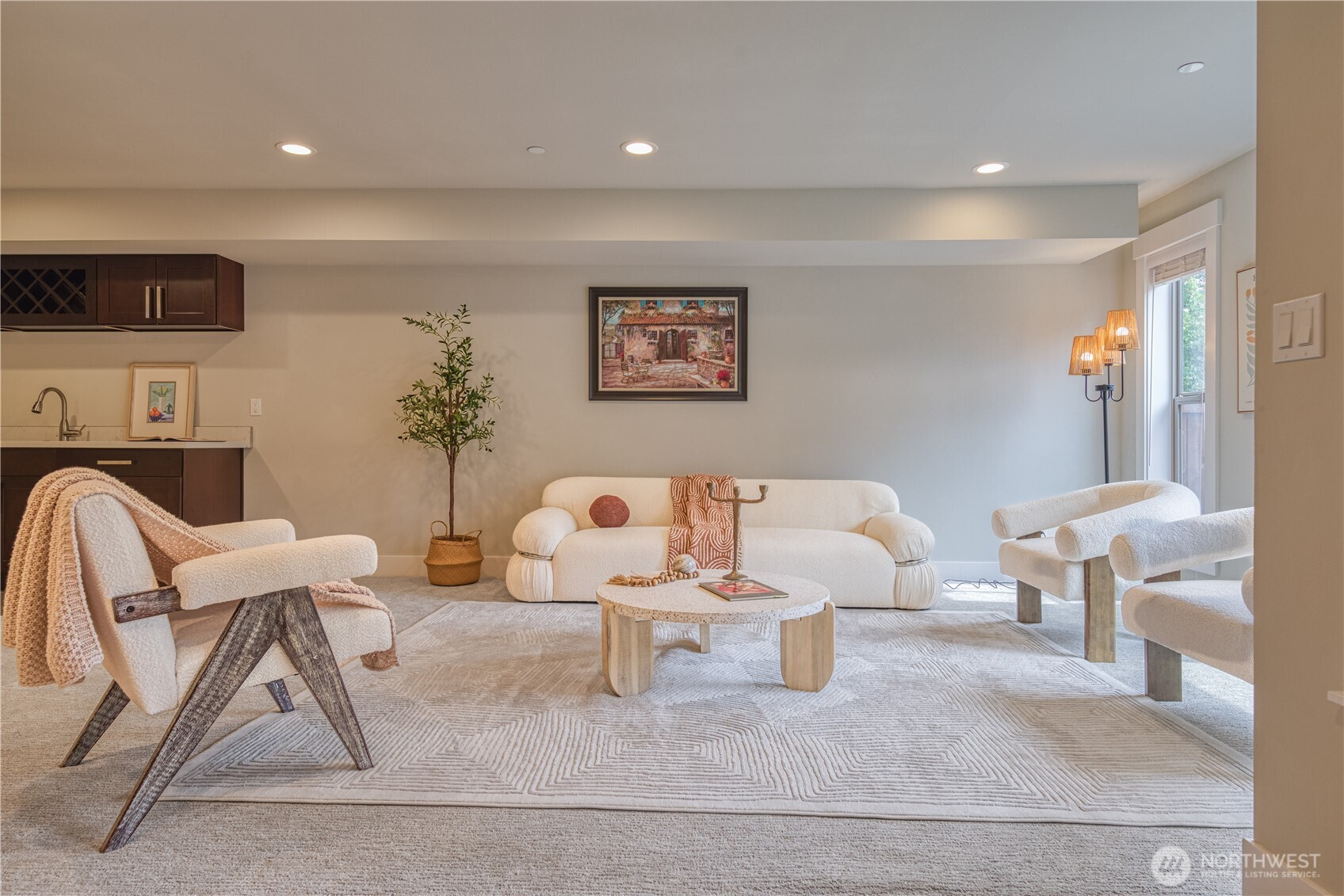 18507 71st Avenue Property Photo 2