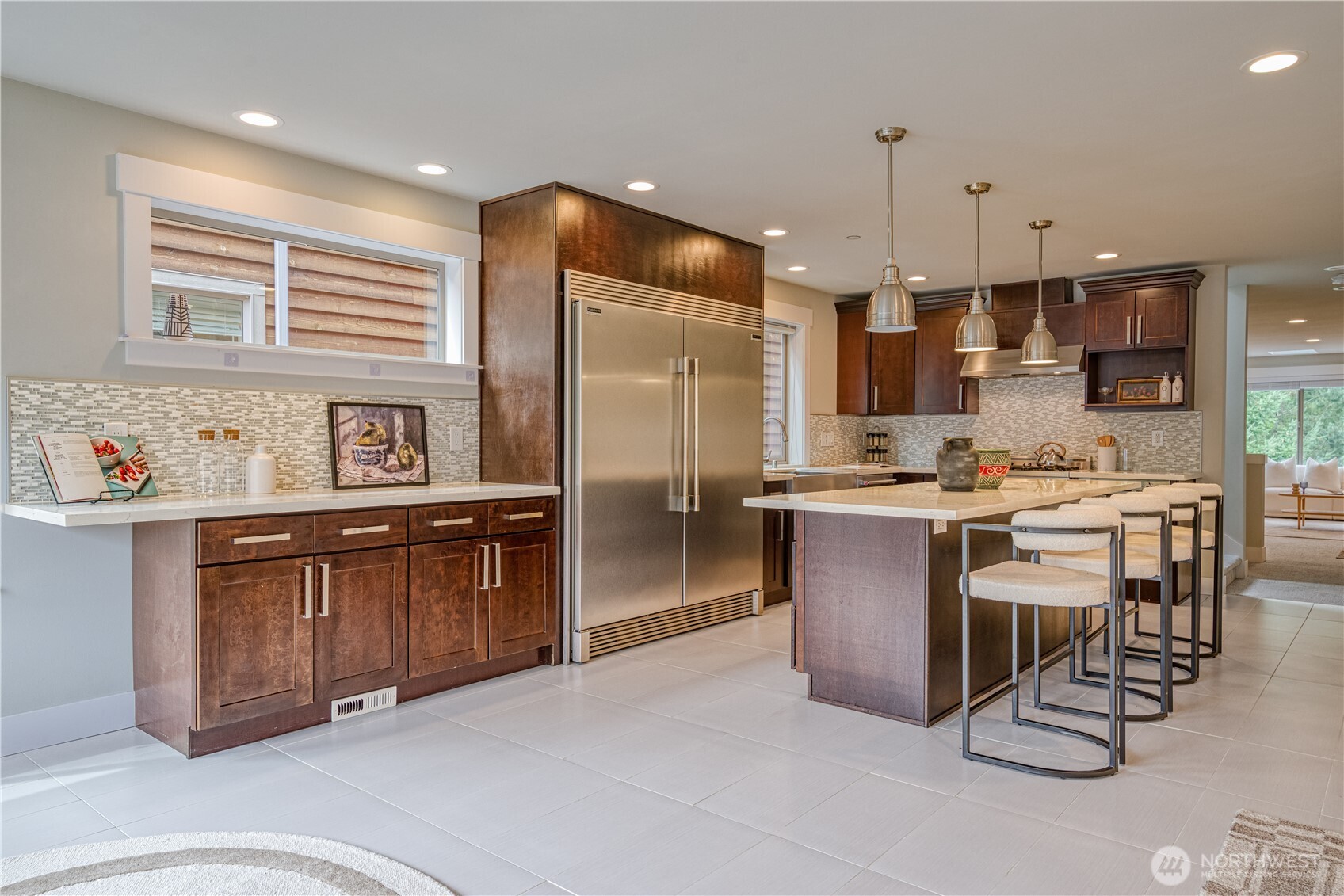 18507 71st Avenue Property Photo 9