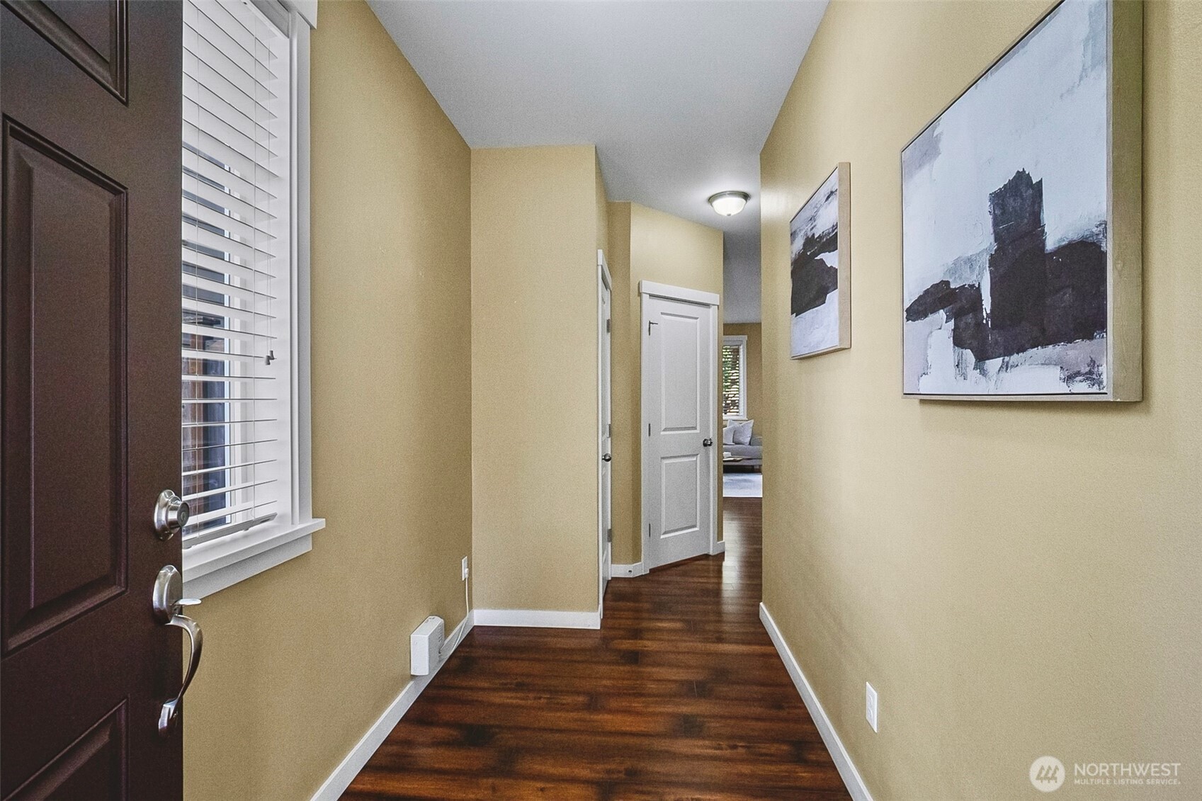 1129 120th Street Property Photo 3