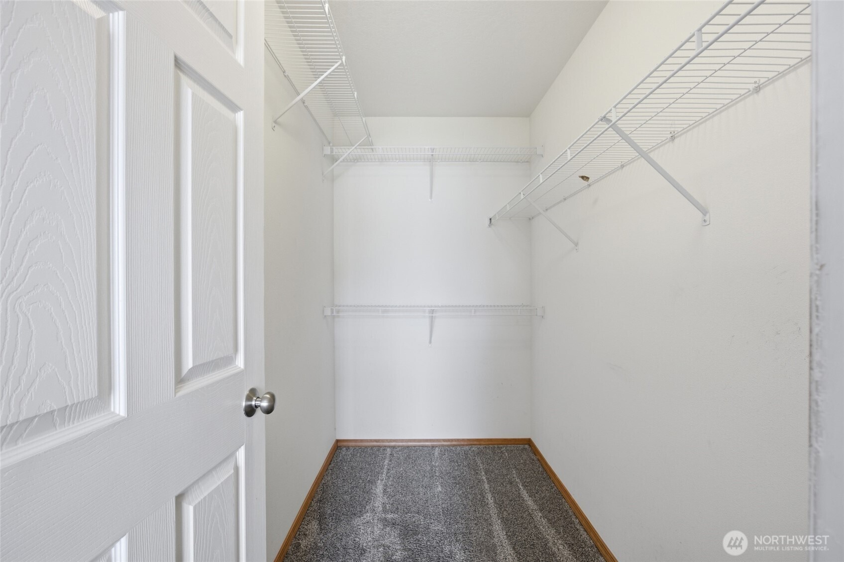 1114 W Luta Street Property Photo 16